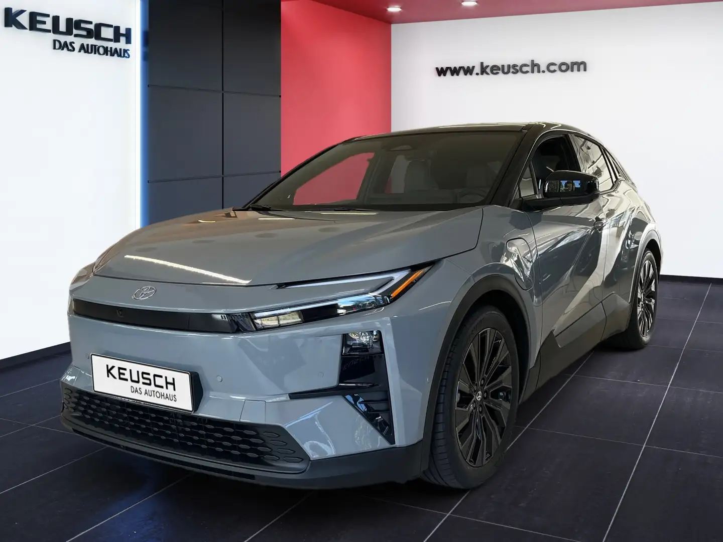 Toyota C-HR+ Toyota C-HR+ Lounge Elektromotor / 77 kWh Grau - 1