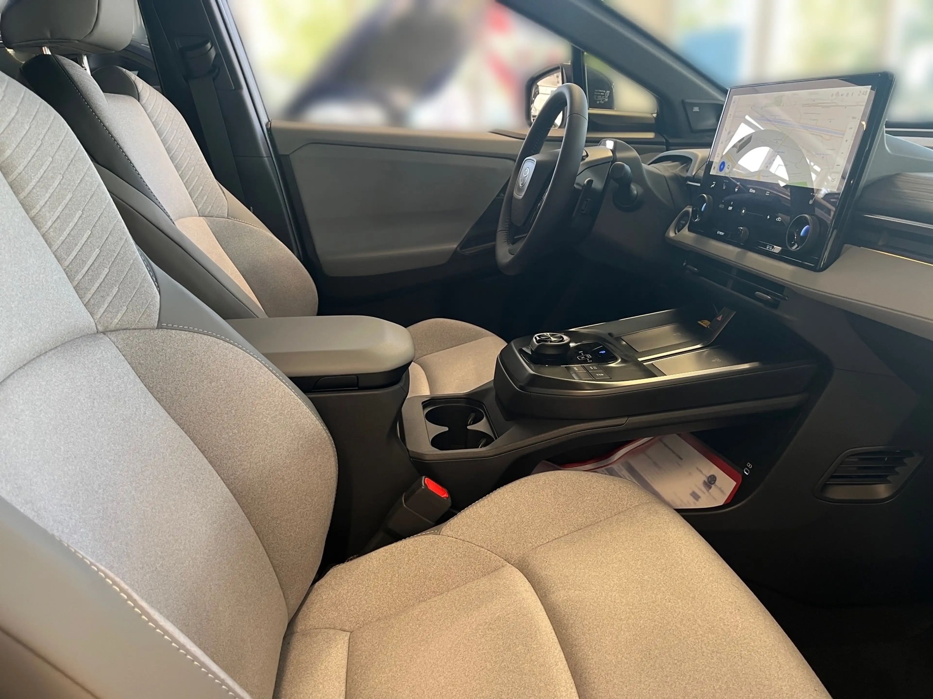 Toyota C-HR+ Toyota C-HR+ Lounge Elektromotor / 77 kWh — photo 14