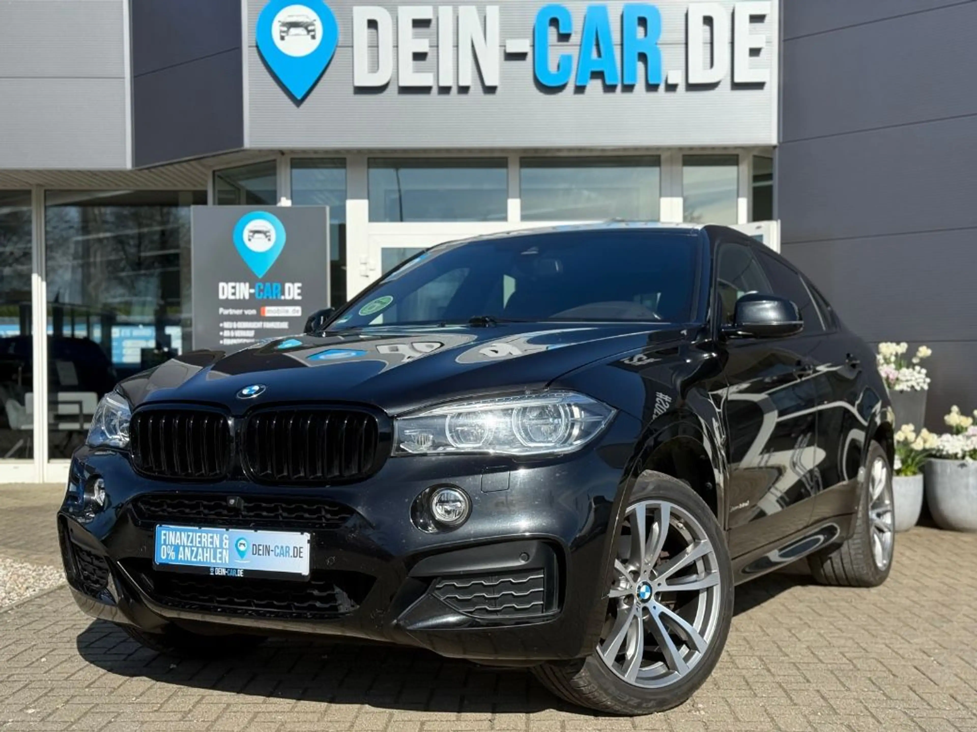 BMW X6 M SPORT AHK HUD Navi PDC SHZ SpurW Virtual LM — photo 2