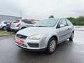 Ford Focus 1.4 i BENZINE GARANTIE NAVIGATIE CAMERA Gris - thumbnail 2