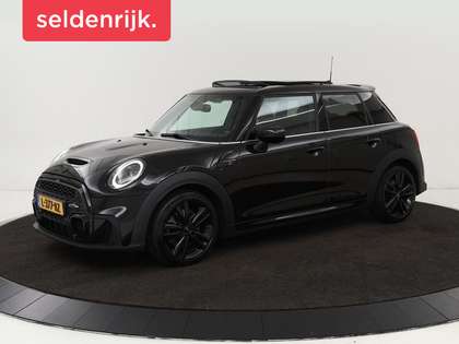 MINI John Cooper Works S 2.0 Cooper | Panoramadak | Stoelverwarming | Cam
