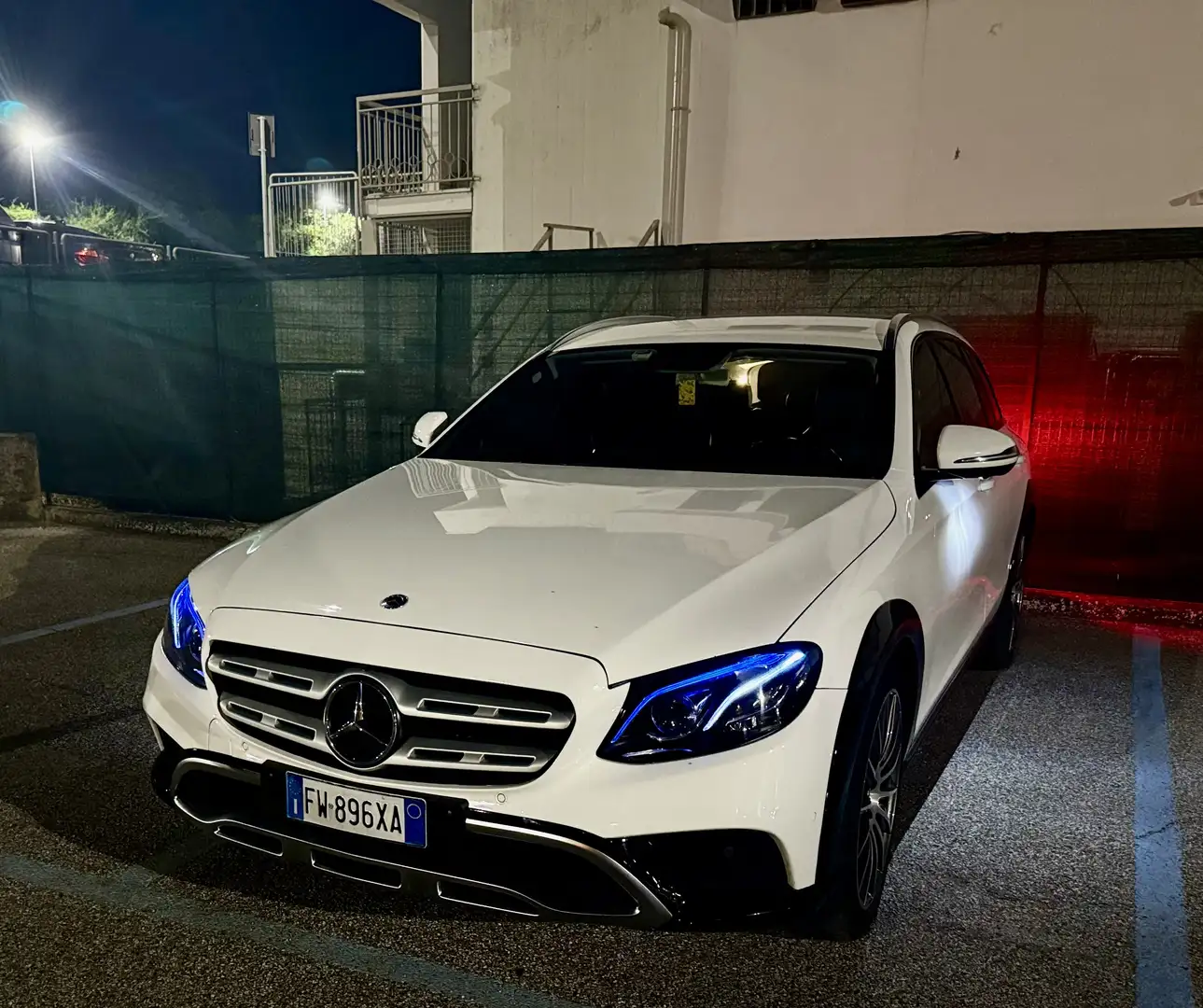 Mercedes-Benz E 220 SW All-Terrain d Premium 4matic auto - 1