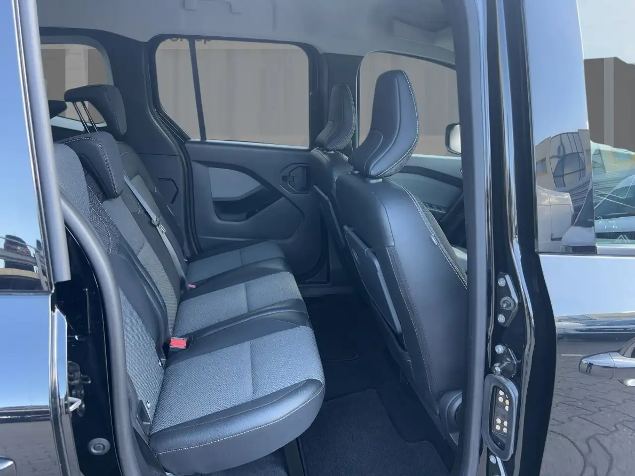 Renault Kangoo 1.3 TCE 130 Techno, миниатюра 9