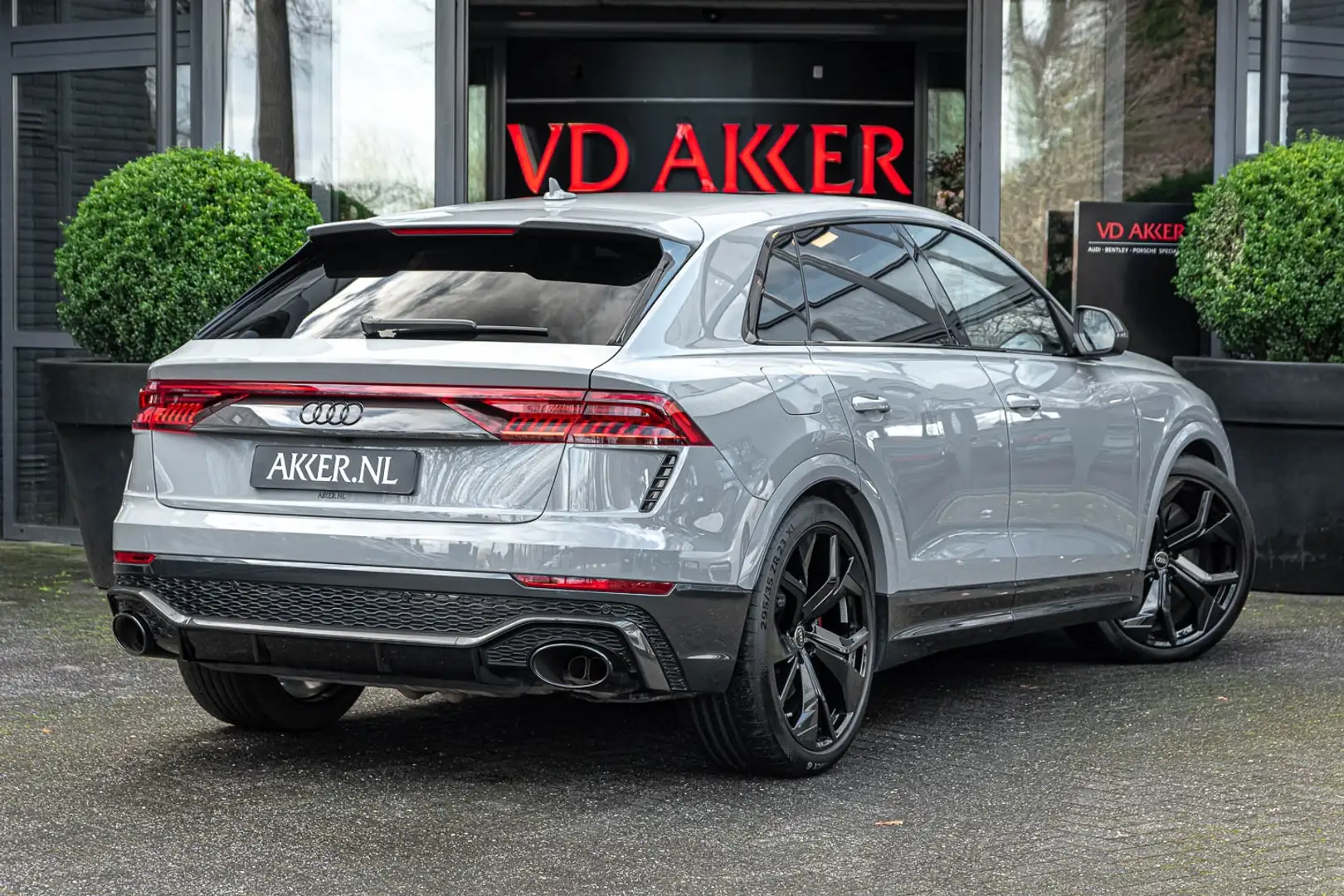 Audi RS Q8 RSQ8 Dynamic Plus Np.278k | Carbon Exterieur | 3D Gris - 2