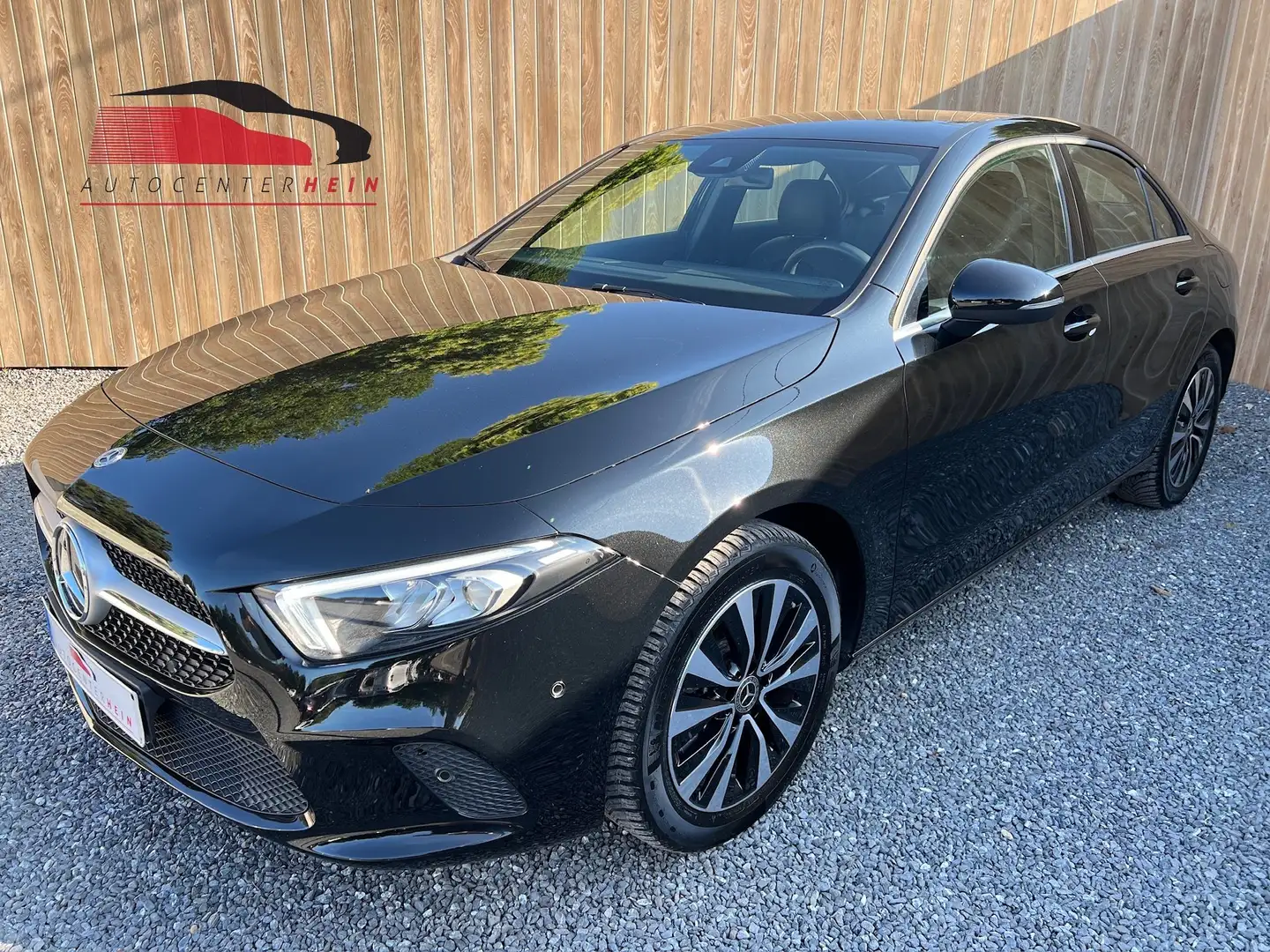 Mercedes-Benz A 250 e PHEV Business Line Noir - 1