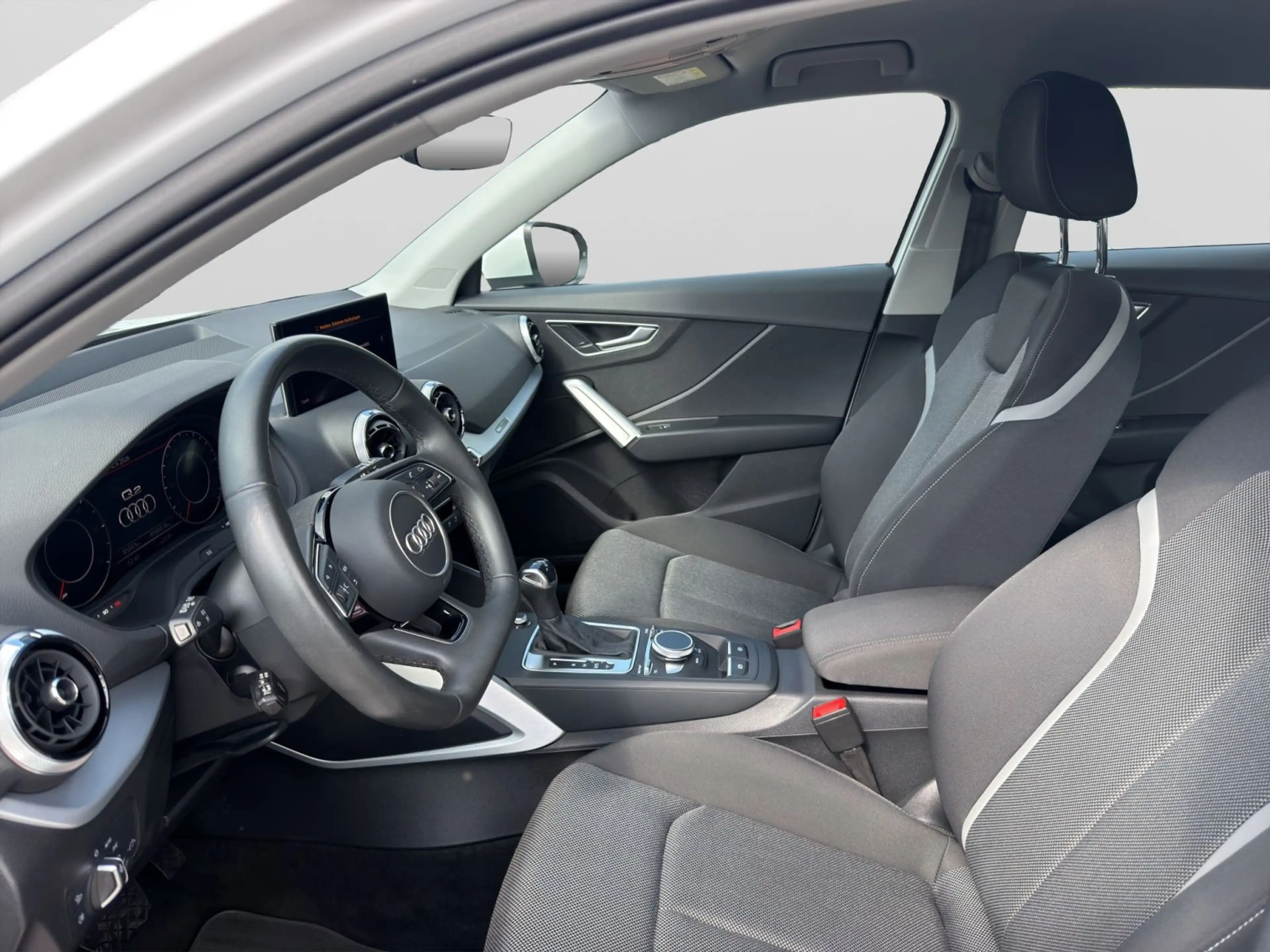 Audi Q2 30 TDI S-tronic advanced *schwarzpaket*AHK*Ma — photo 10