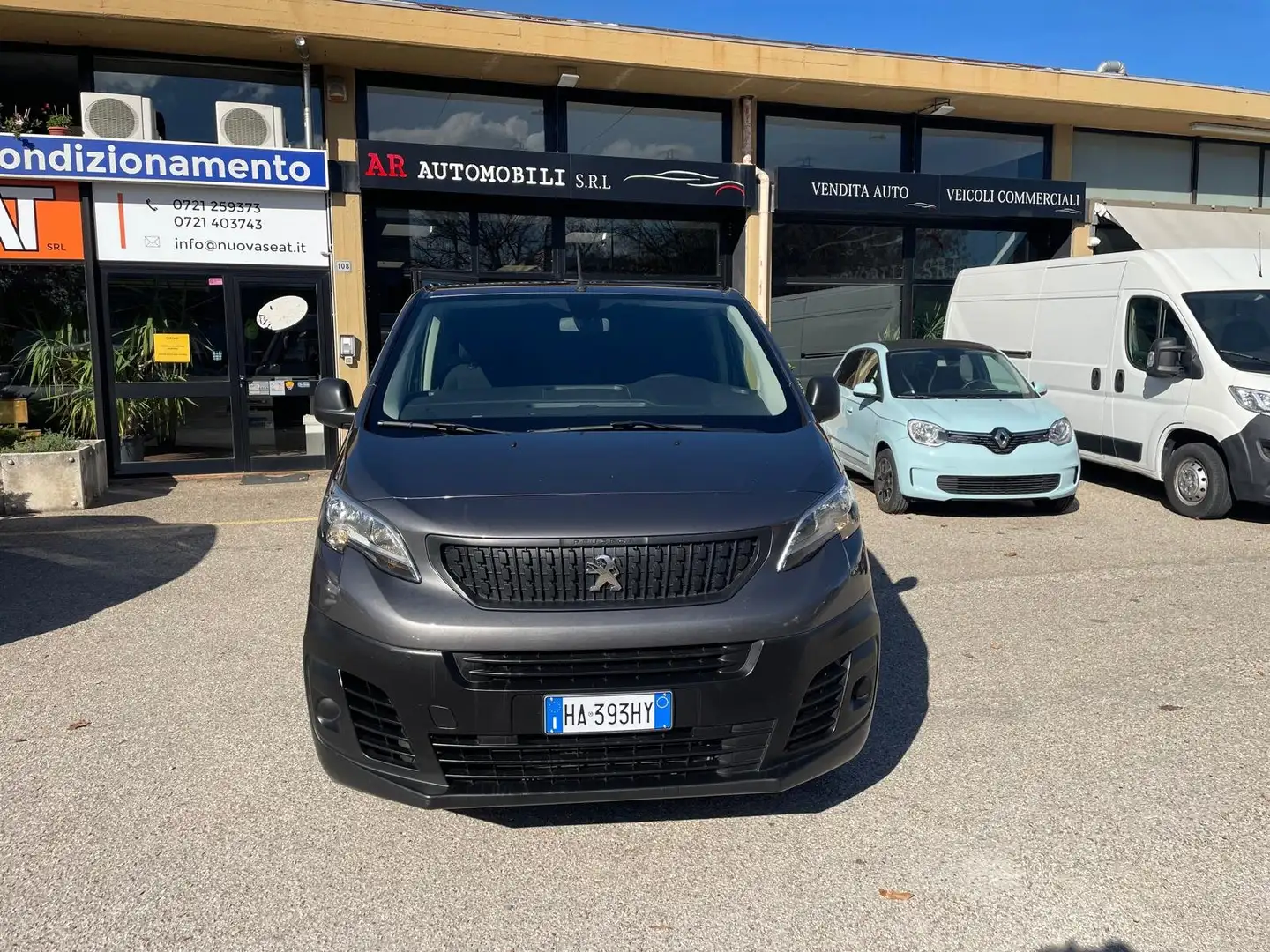Peugeot Expert 2.0 Bluehdi Comfort Plus long 140cv 6 POSTI!!! Grigio - 2