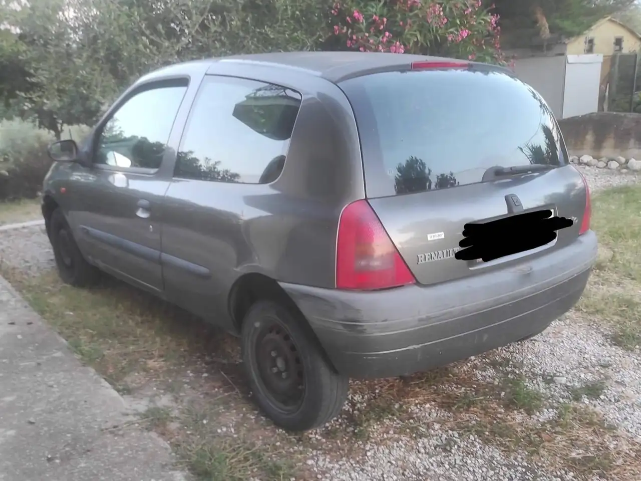 Renault Clio II 1998 3p 1.2 RT, foto 5