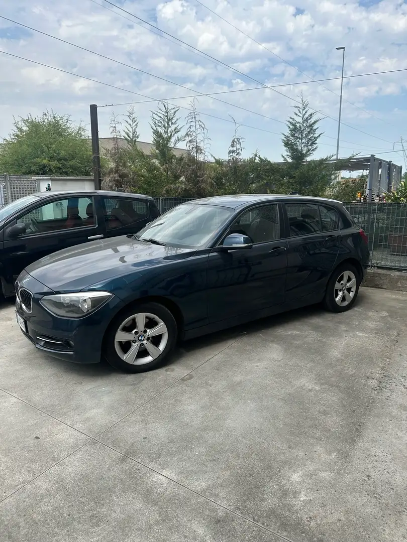 BMW 120 120d 5p Sport Blauw - 2
