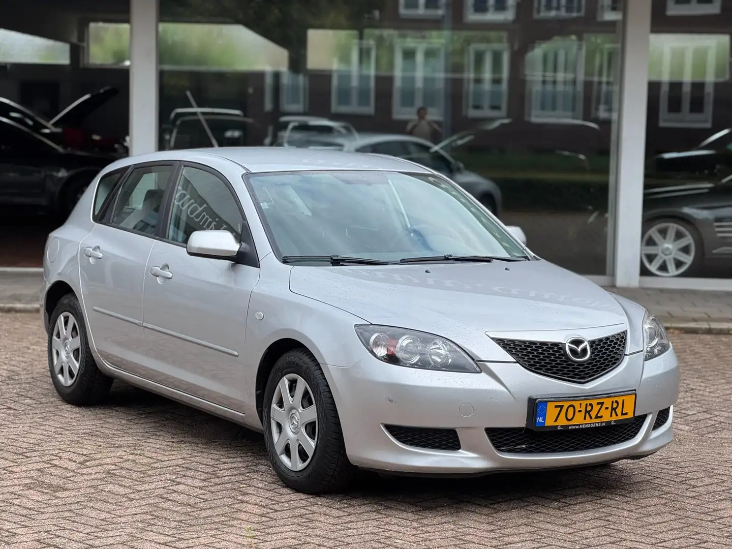 Mazda 3 Sport 1.6 Executive|Nieuwe Apk|4 Nieuwe banden|Erg Grijs - 1