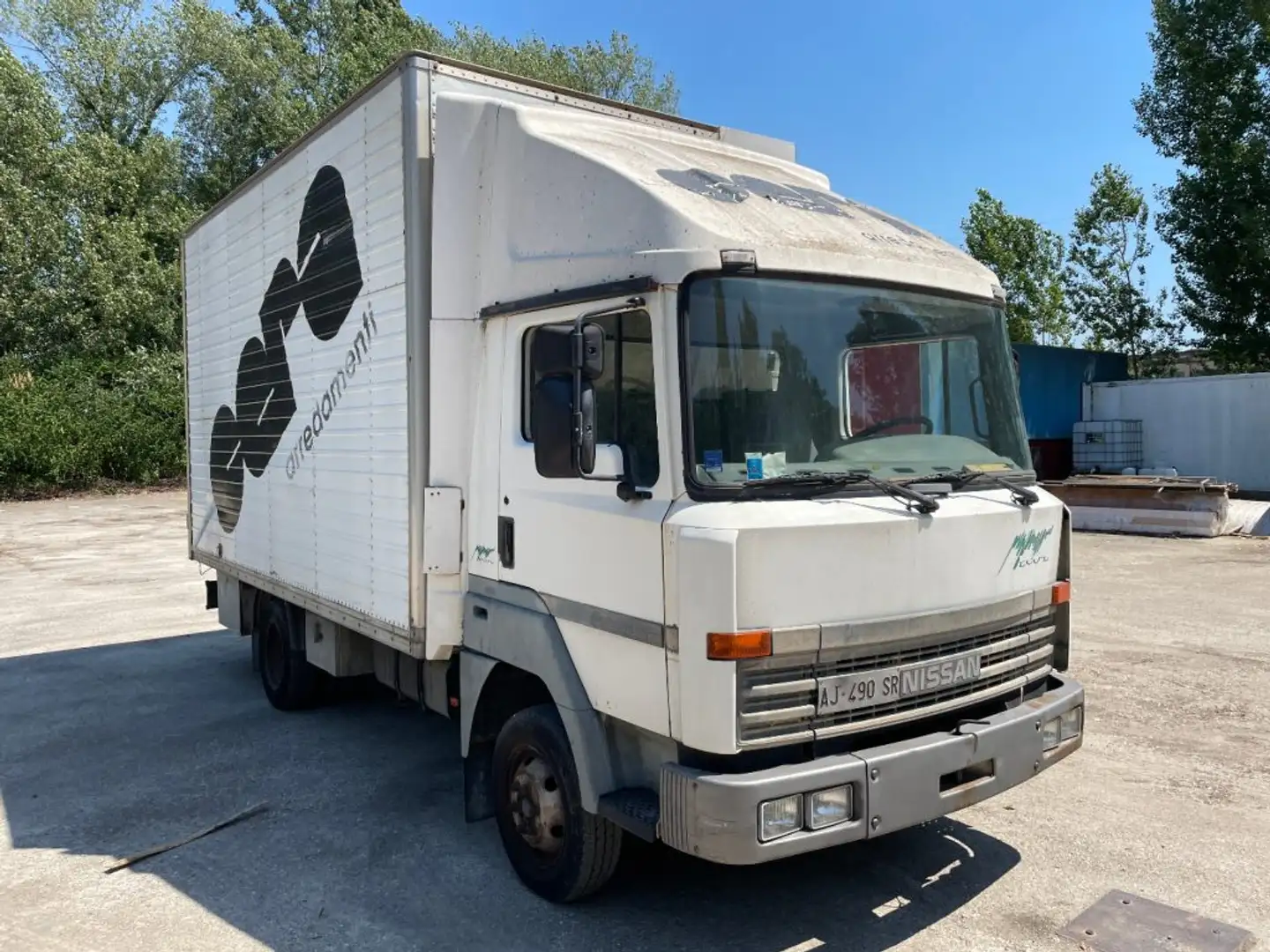 Nissan L35  L35 3.0 DIESEL 86CV PATENTE B Bianco - 1