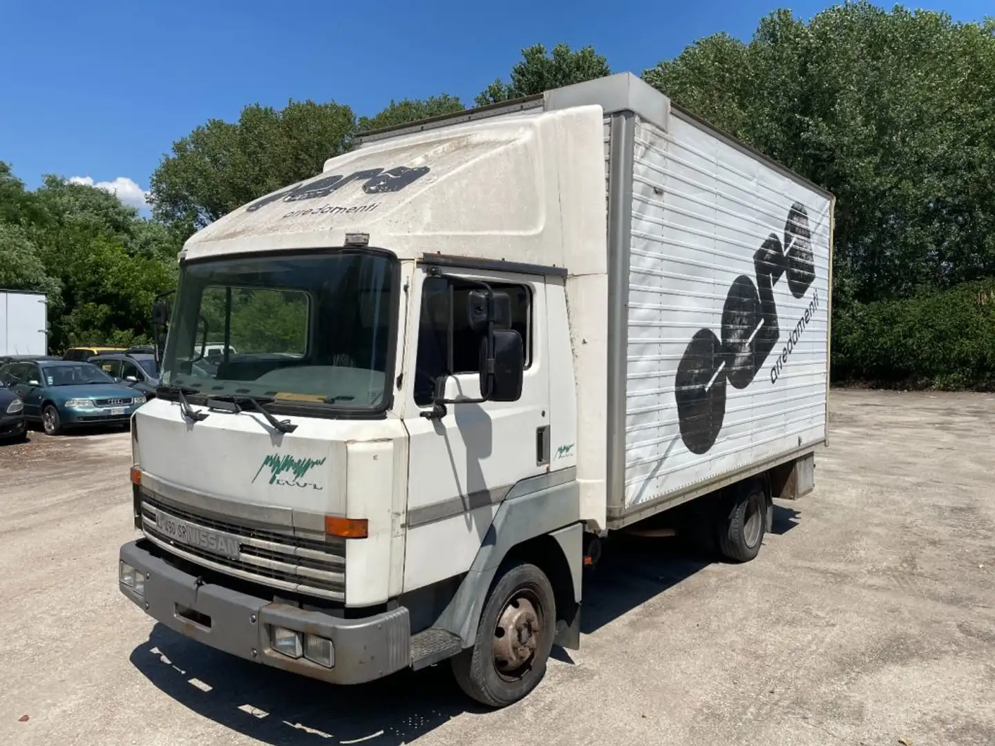 Nissan L35  L35 3.0 DIESEL 86CV PATENTE B Bianco - 2