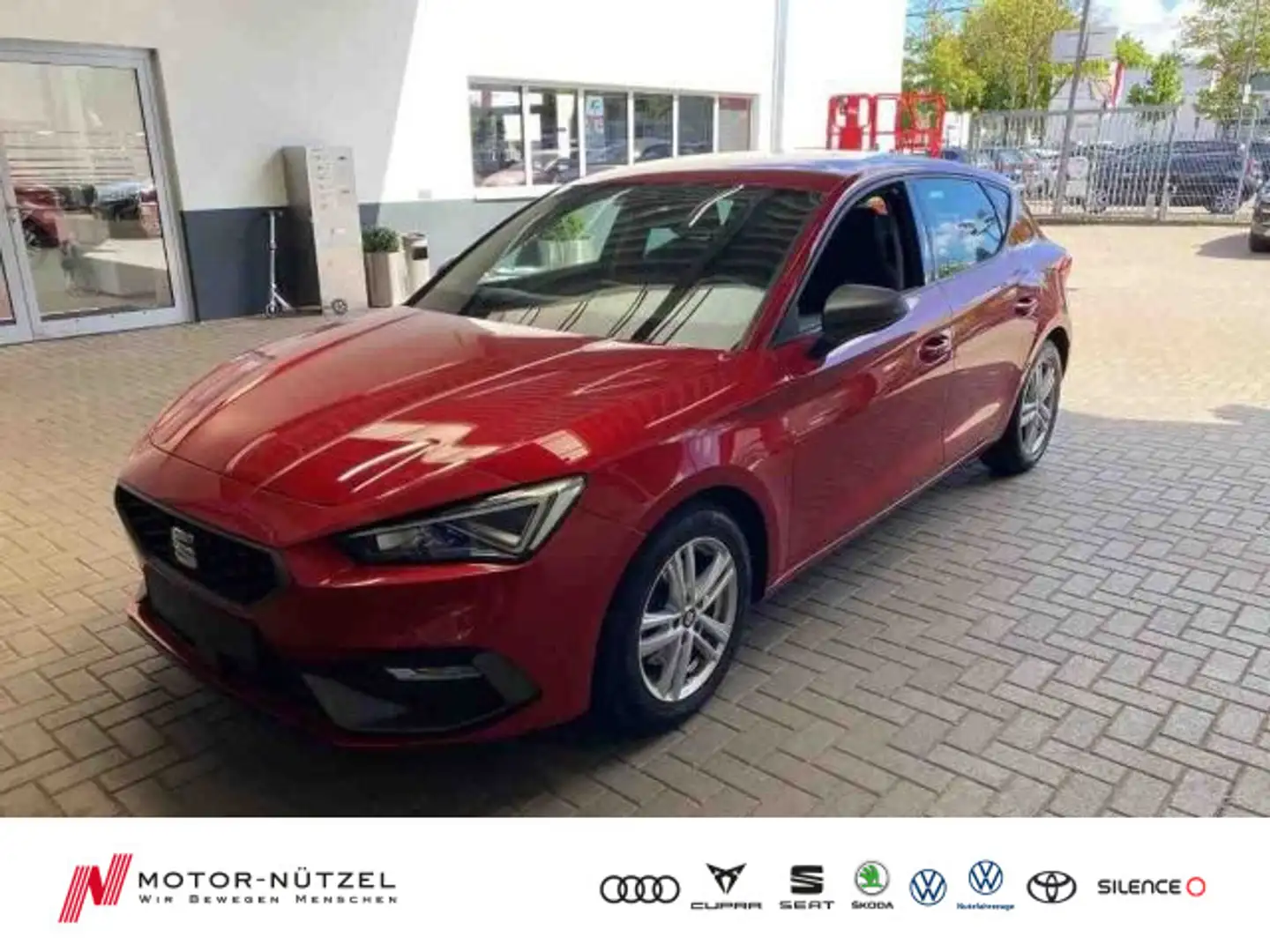 SEAT Leon 1.5eTSI DSG FR-LINE LED+NAV+GRA+SHZ+PDC+NSW Rot - 1