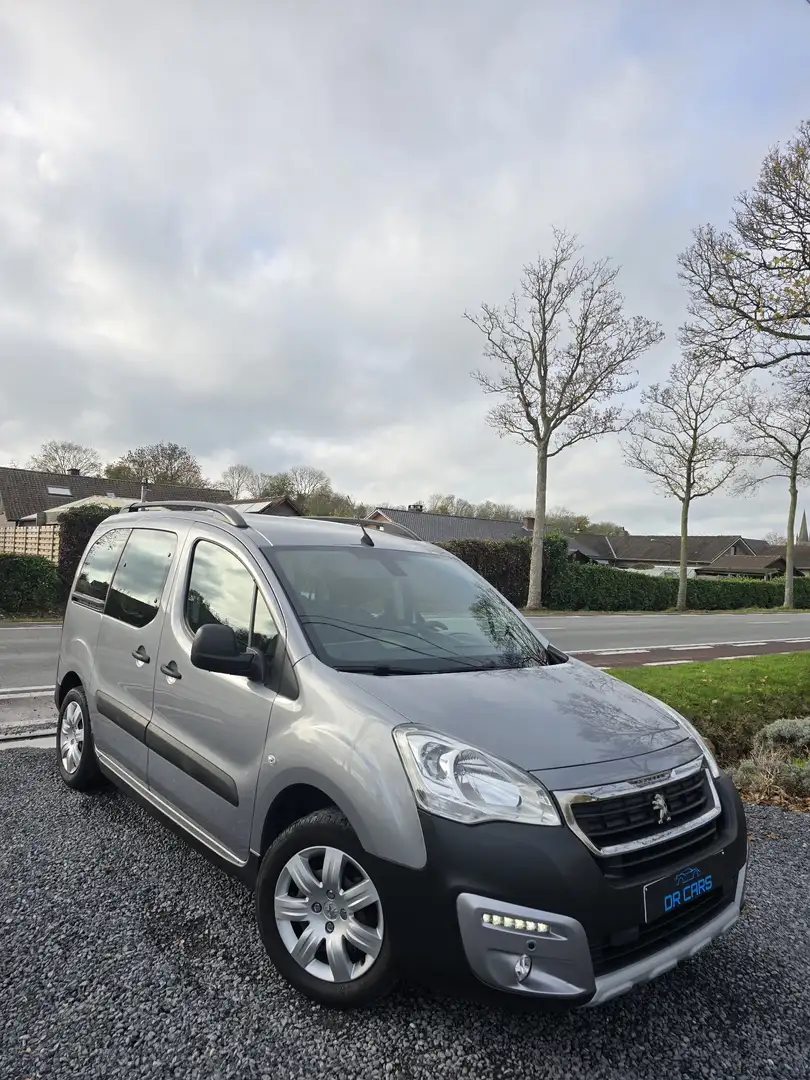 Peugeot Partner Tepee 5zit //Carplay//camera//Cruis//pdc//Trekhaak - 2