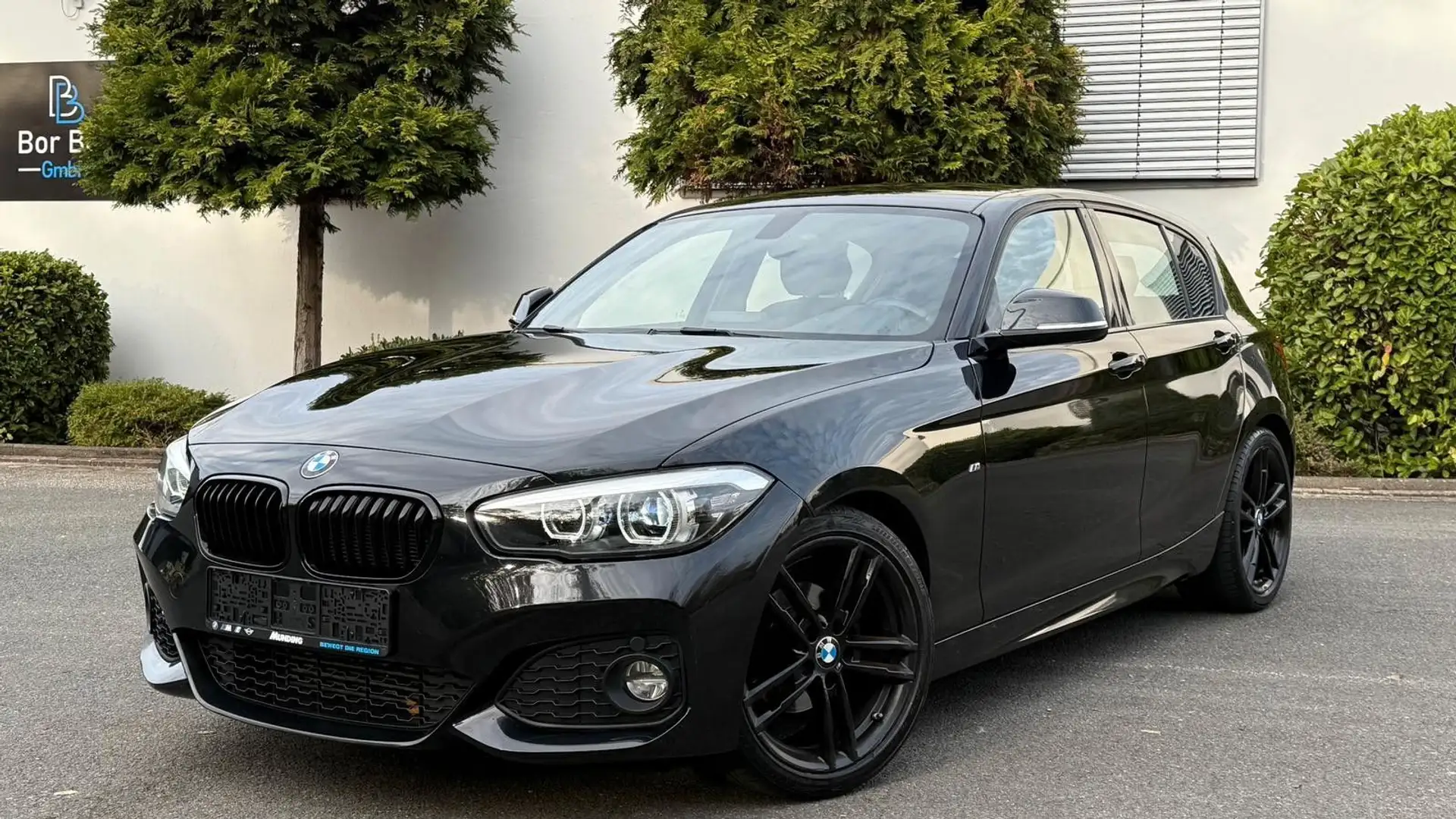 BMW 118 *Lim*EDITION*M-SPORTPAKET*SHADOW-LINE* Schwarz - 1