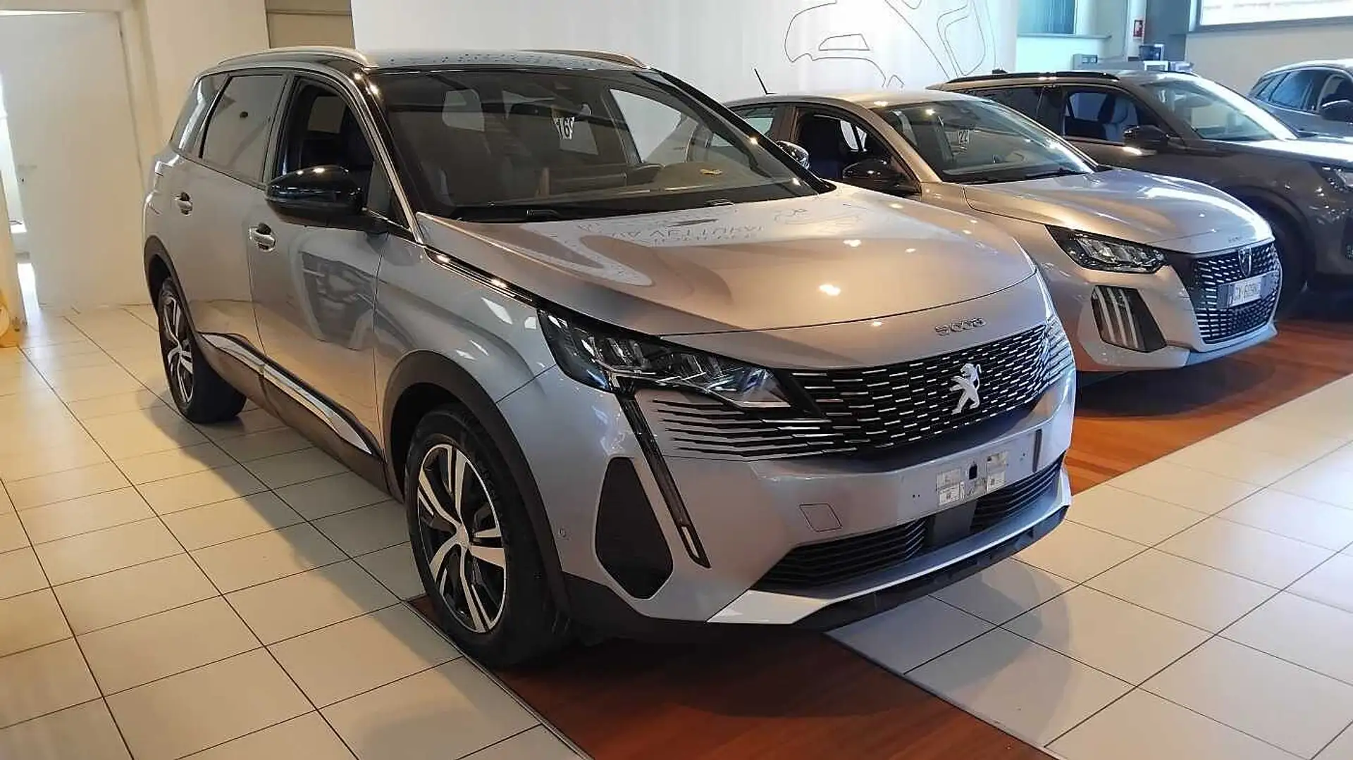 Peugeot 5008 PureTech Turbo 130 S&S Allure Pack Grigio - 1