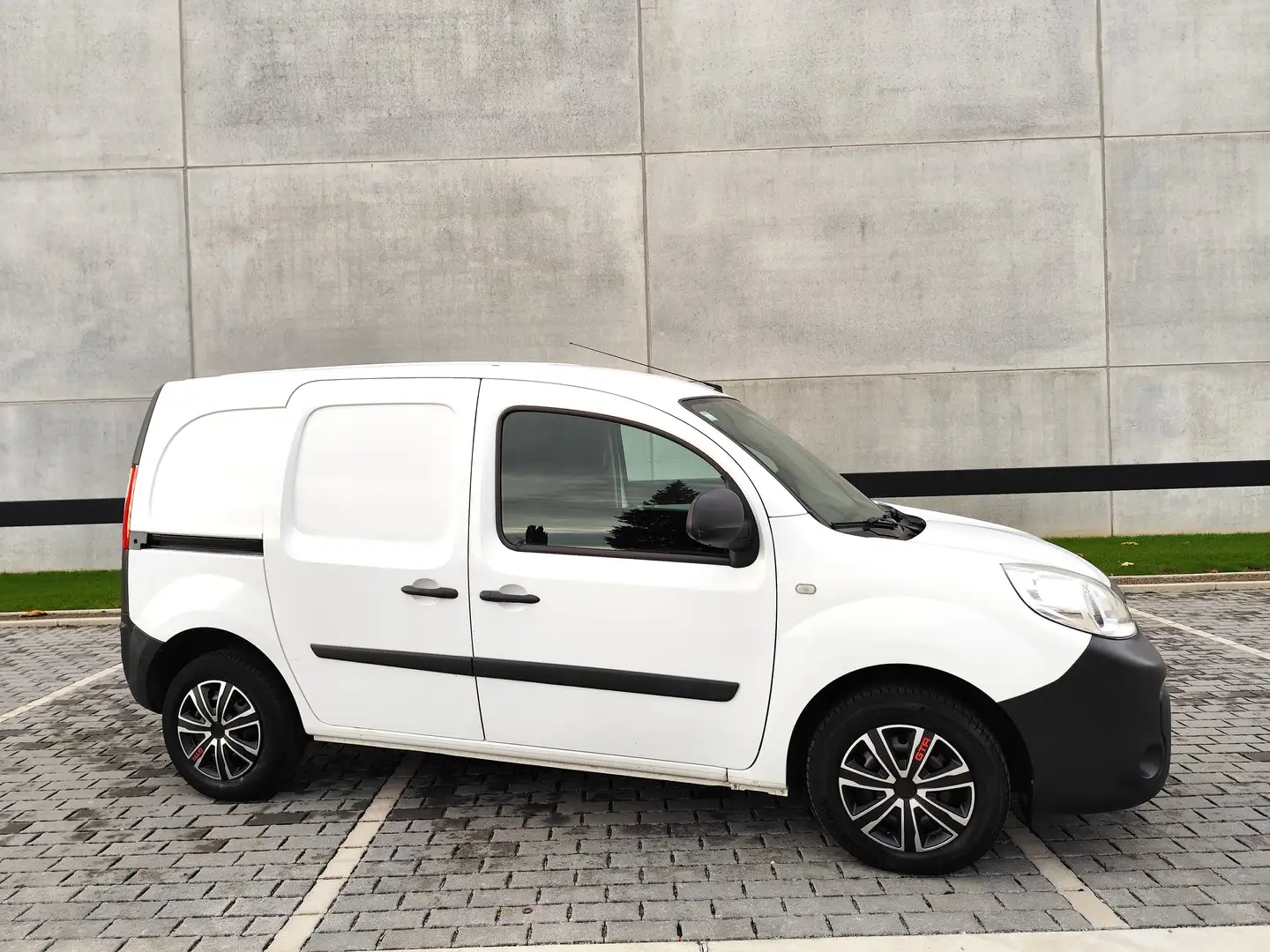 Renault Kangoo 1.5dCi 90pk CARPLAY+ANDROID,NAVI,BLUETH,SCHUIFDEUR Blanc - 2