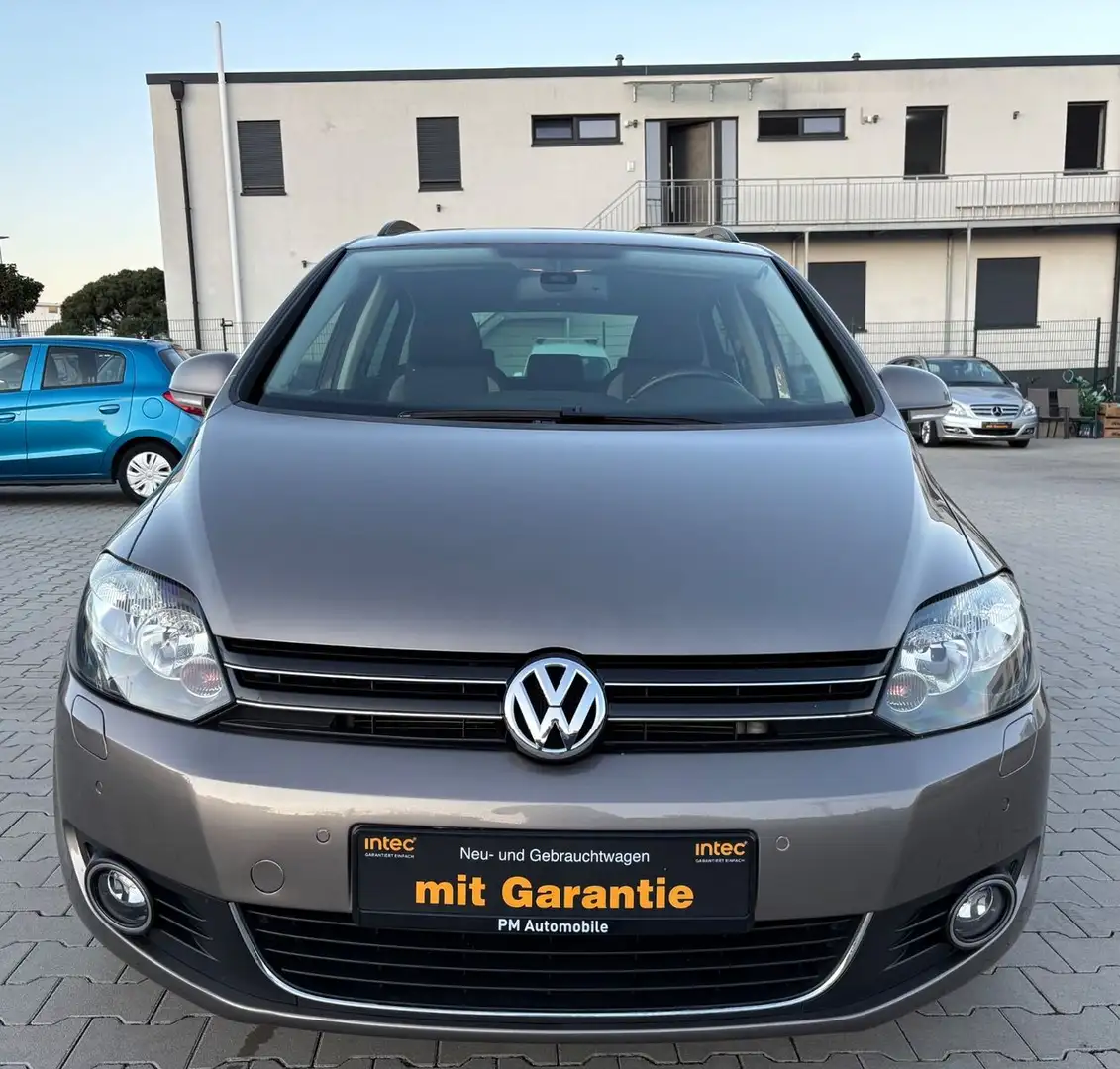 Volkswagen Golf Plus VI Life/Automat/2014 Braun - 2