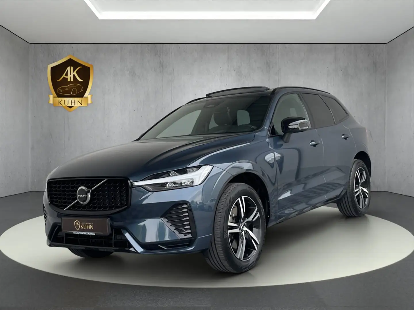 Volvo XC60 B4*R-DESIGN*2WD*R.KAM*PANO* Bleu - 1