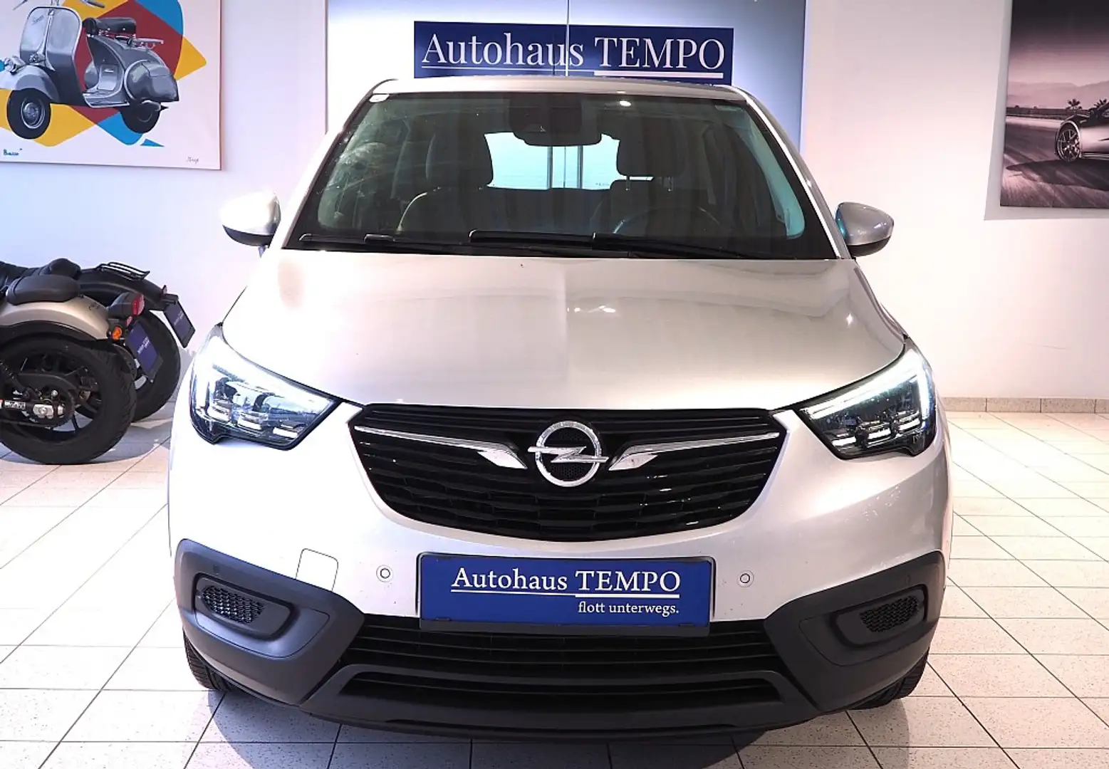 Opel Crossland X 1,2 Turbo ECOTEC Direct Injection Edition St./S... Silber - 2