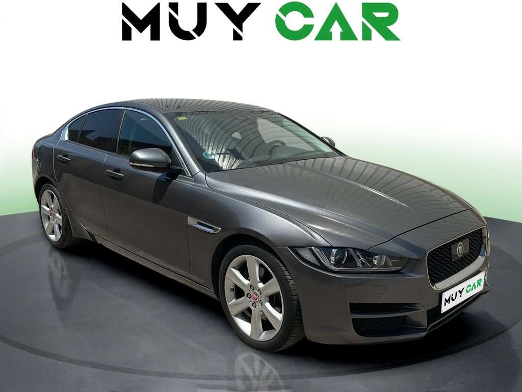 Jaguar XE 2.0 Diesel Pure Aut. 180 - foto 1