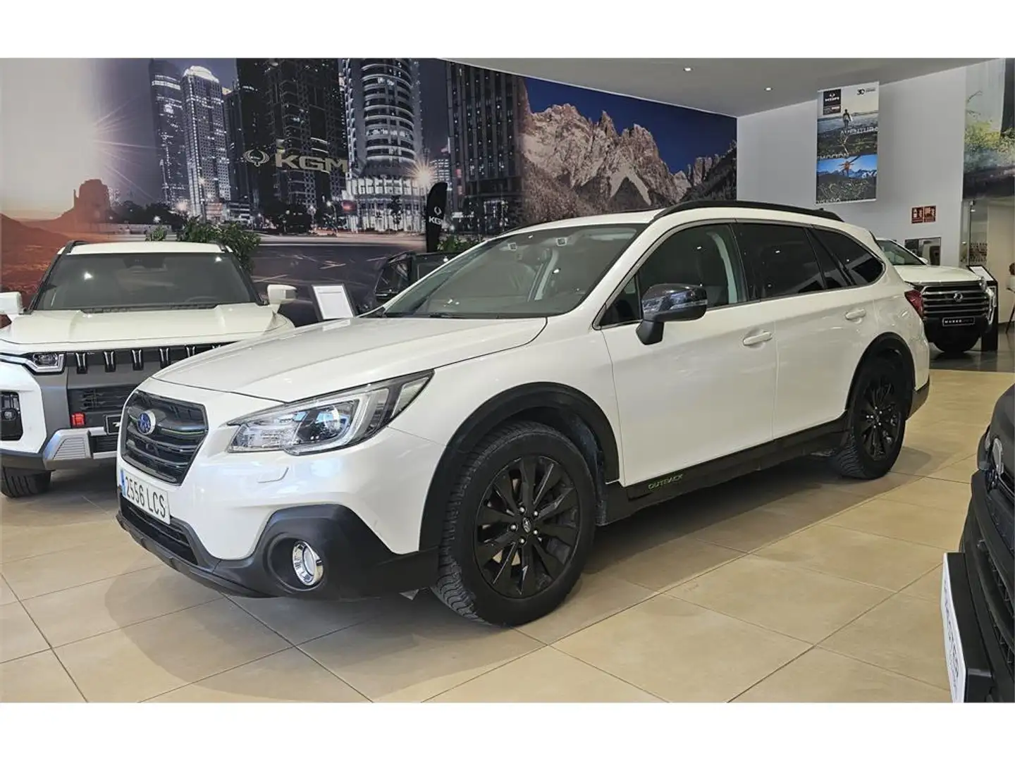 Subaru OUTBACK 2.5i Executive Plus S Black Edition CVT - 1