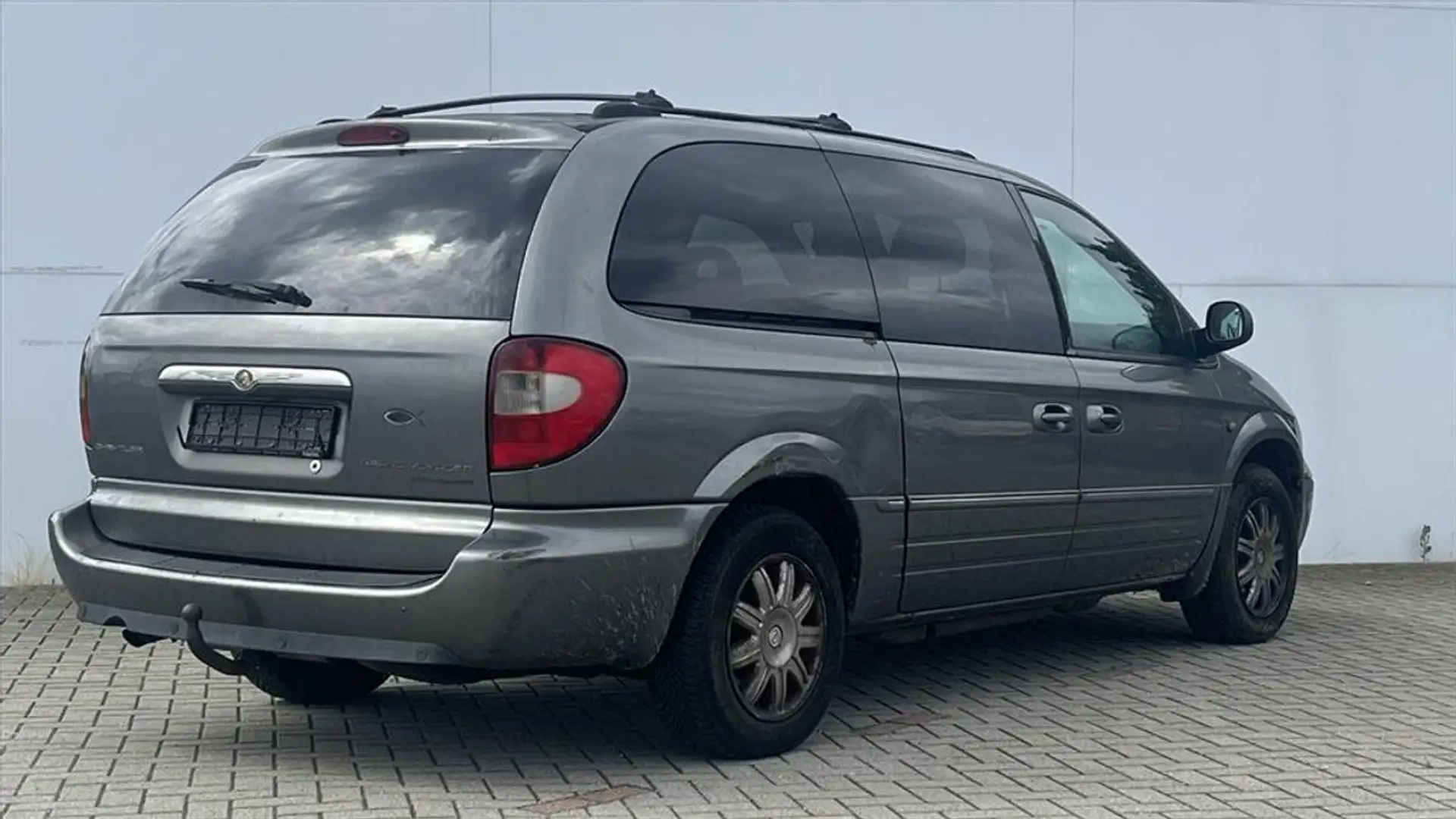 Chrysler Grand Voyager 2,8 Automatik Sitzheizung PDC Szürke - 2
