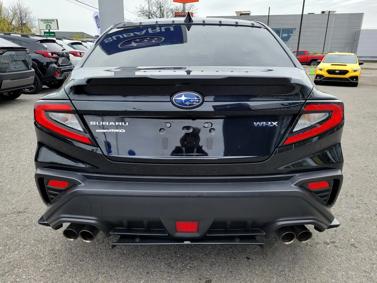 Subaru WRX снимка Subaru WRX