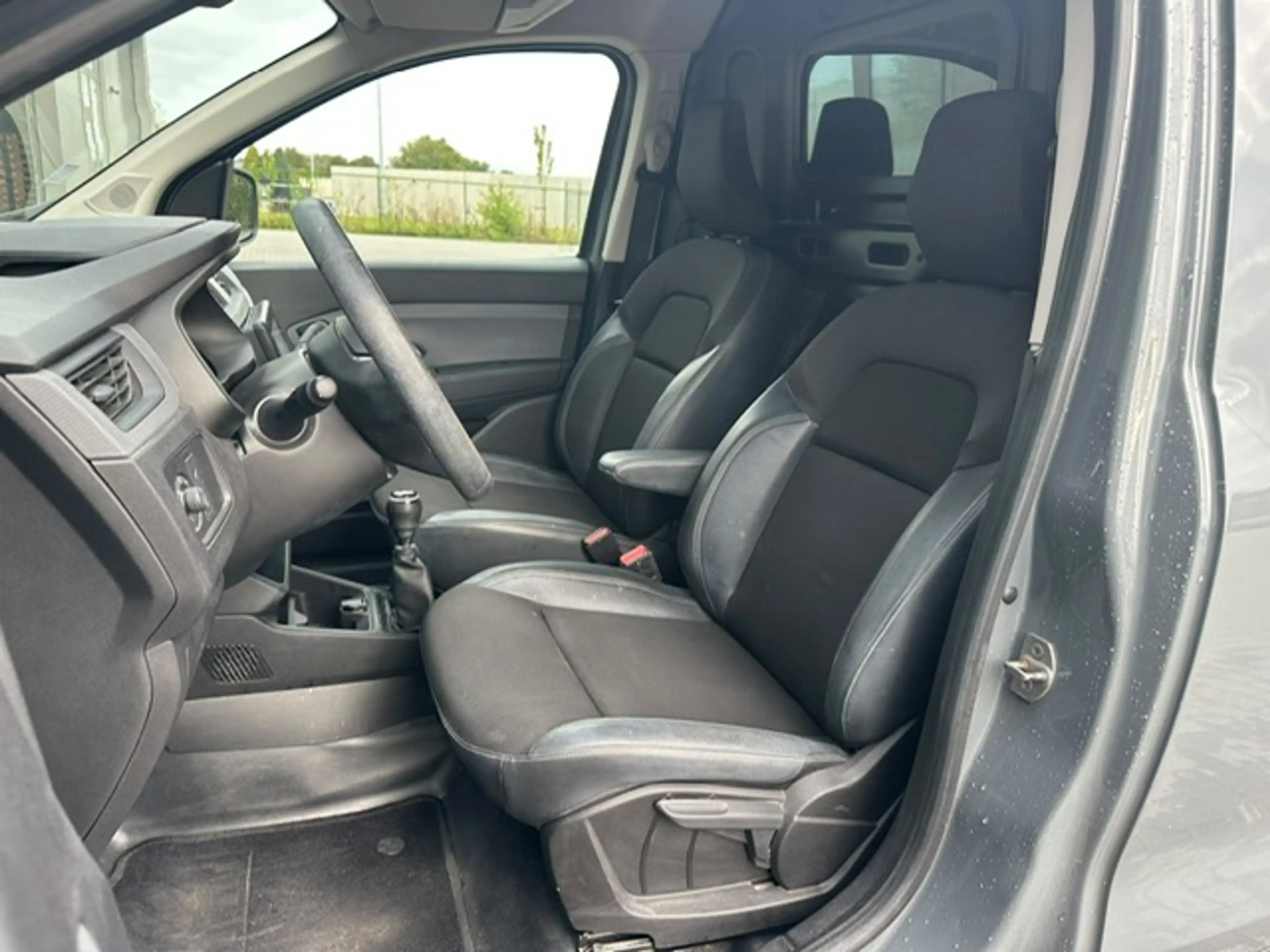 Renault Express dodehoek/navigatie/cruise controle — photo 12