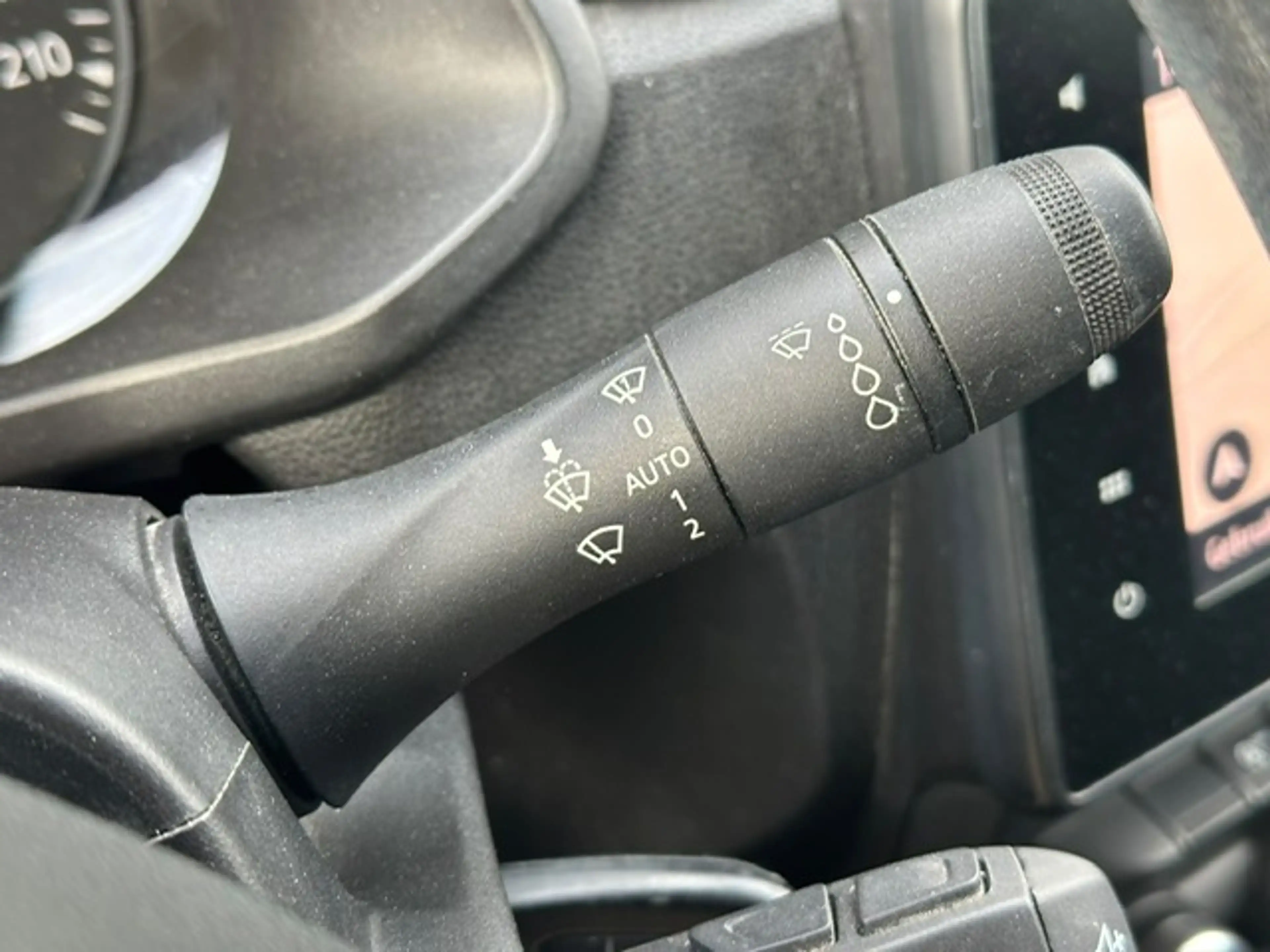 Renault Express dodehoek/navigatie/cruise controle — photo 15