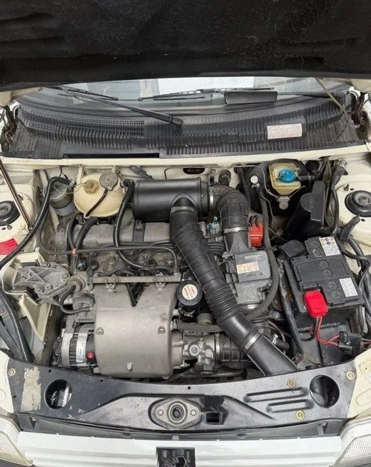 Peugeot 205 GTI 1l6 2eme main seulement, foto 8