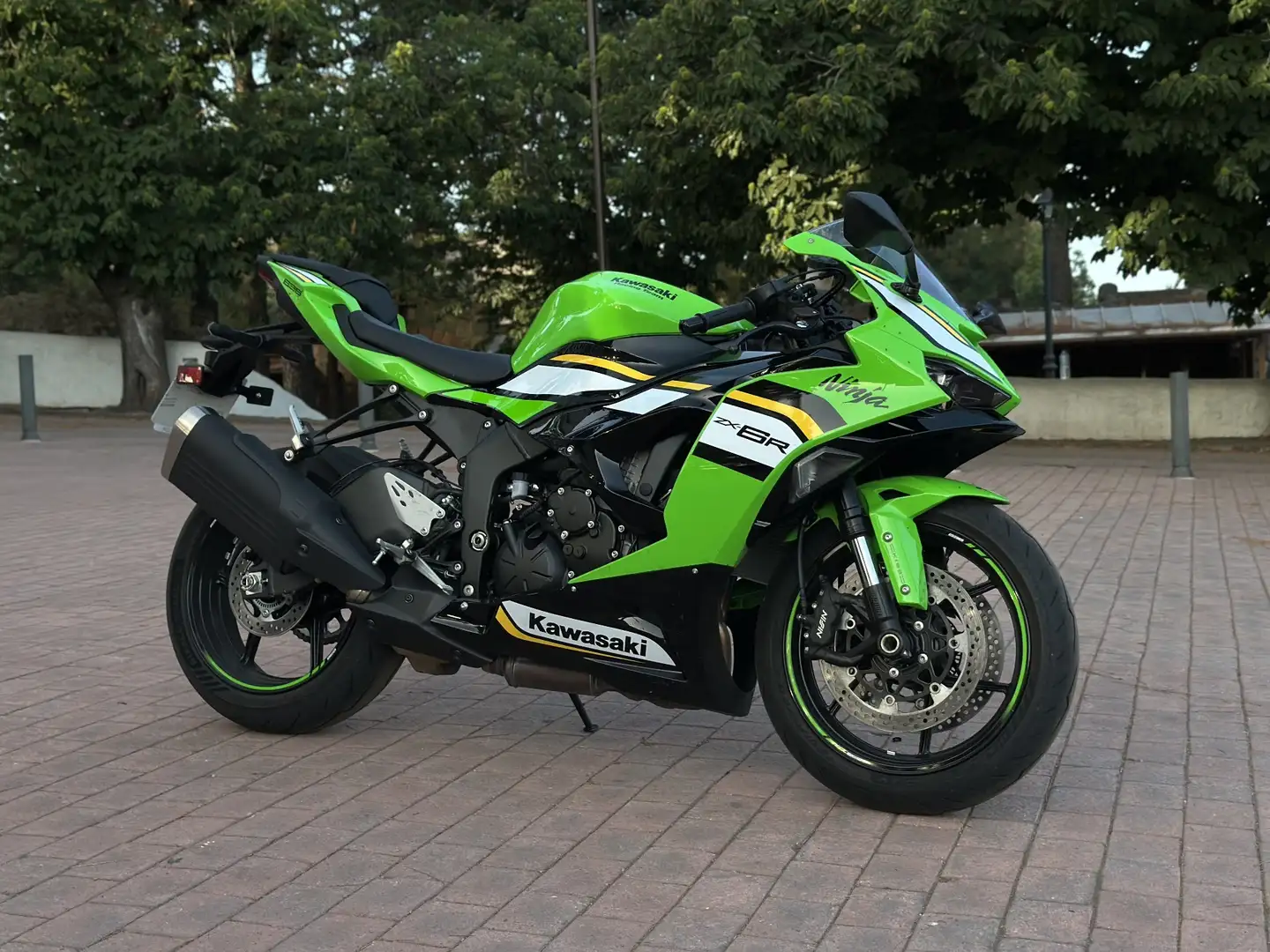 Kawasaki Ninja ZX-6R Verde - 2