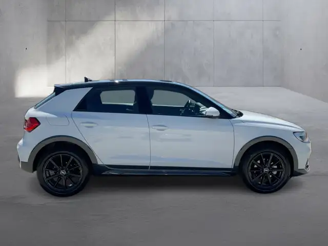 Audi A1 view 6