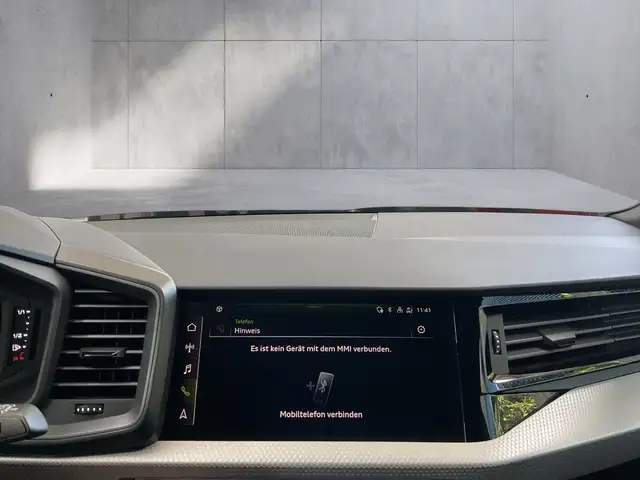 Audi A1 view 9