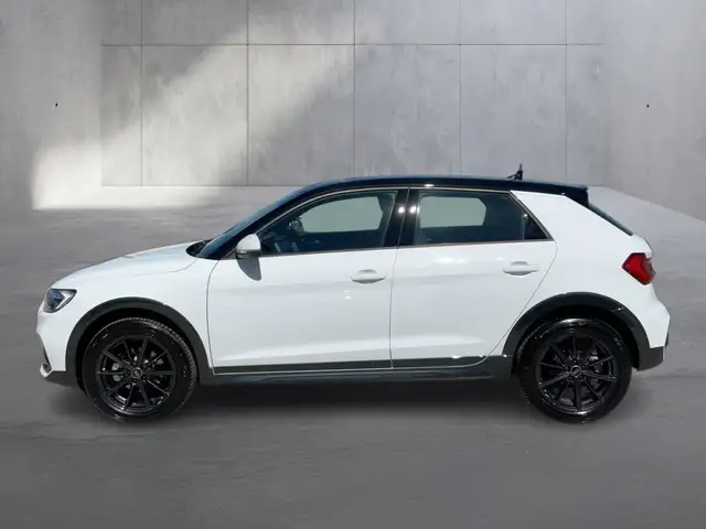Audi A1 view 2