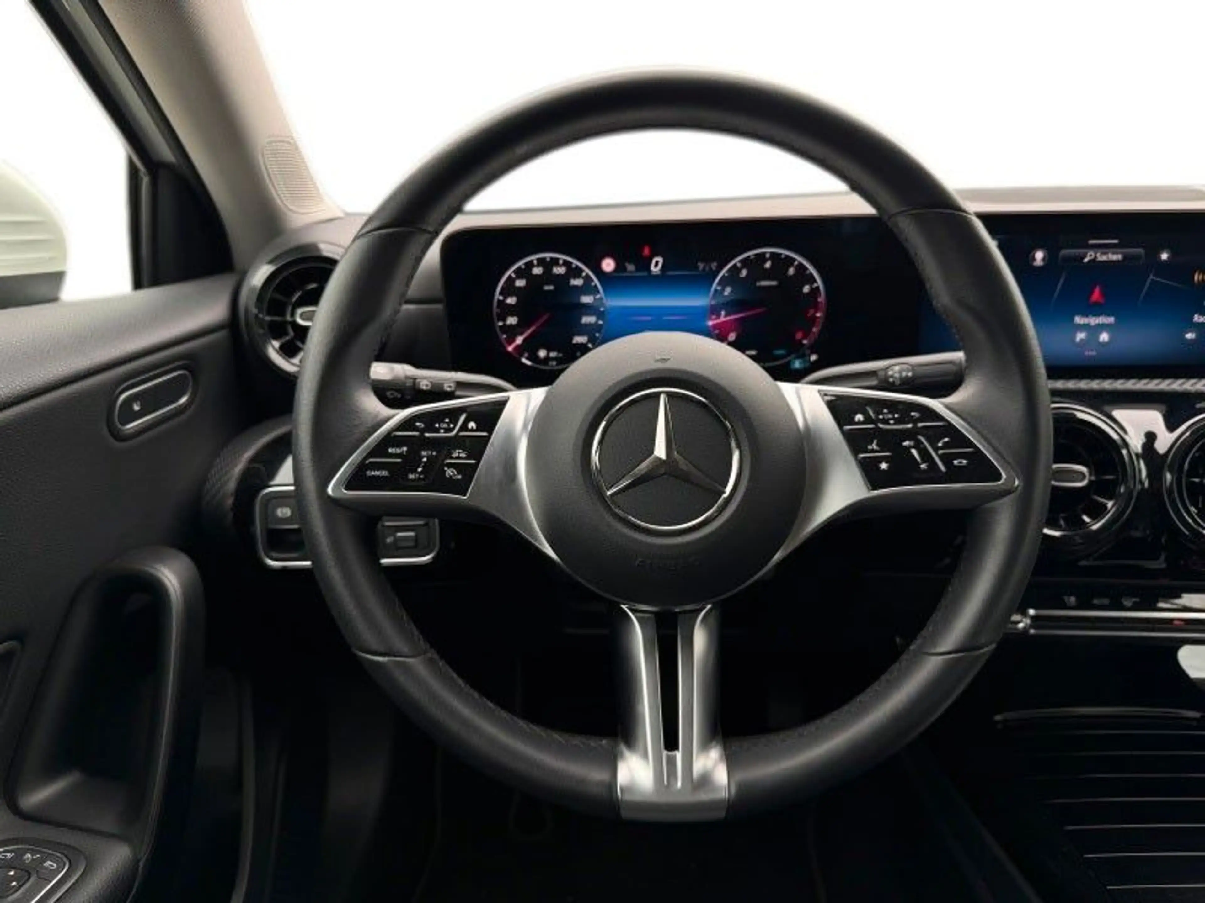 Mercedes-Benz A 200 A A 200 — photo 12