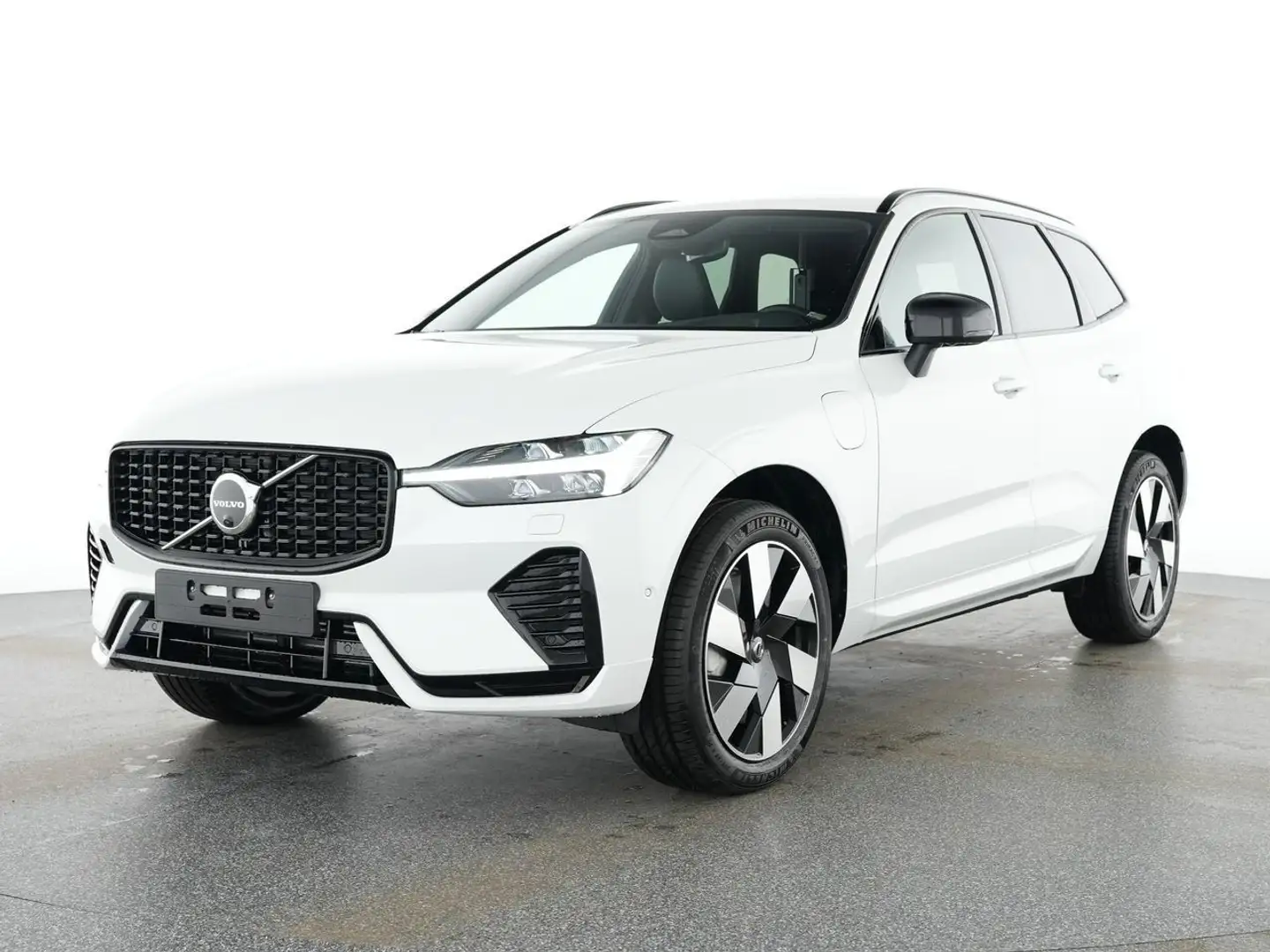 Volvo XC60 T6 AWD Plus Dark 360°/AHK/Pano/H&K Weiß - 1
