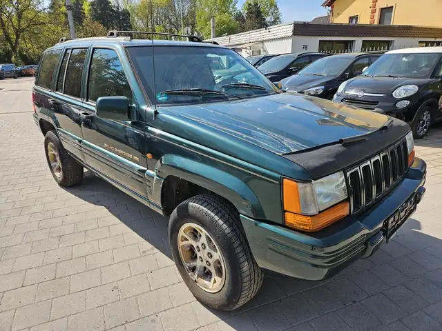 Jeep Grand Cherokee 5.2 Limited Auto
