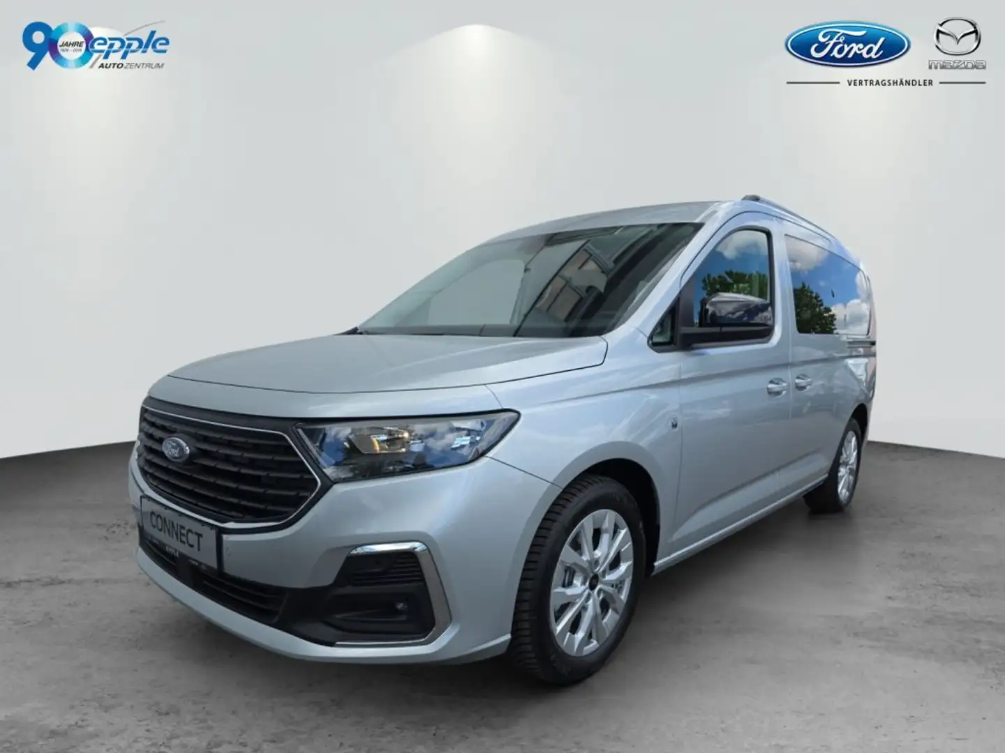 Ford Tourneo Connect Grand TITANIUM 1.5l Automatik Silber - 1