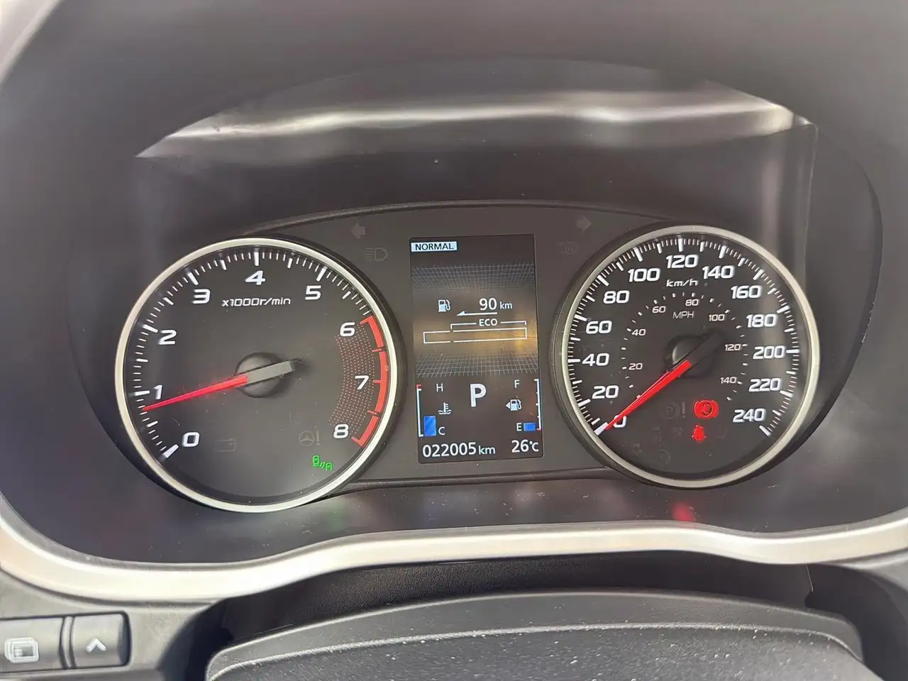 Mitsubishi Eclipse Cross photo Mitsubishi Eclipse Cross