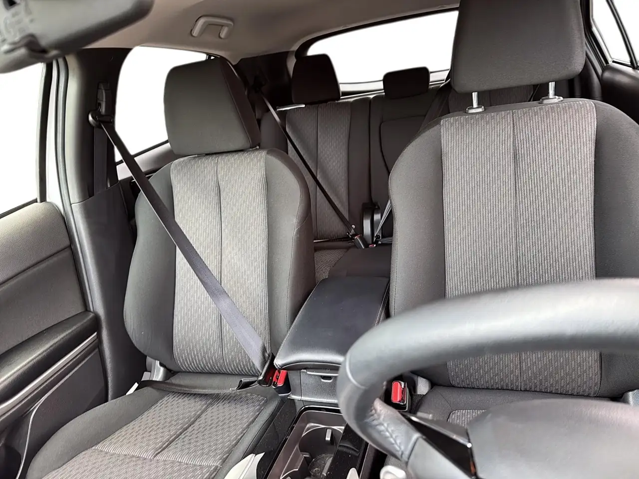 Mitsubishi Eclipse Cross photo Mitsubishi Eclipse Cross