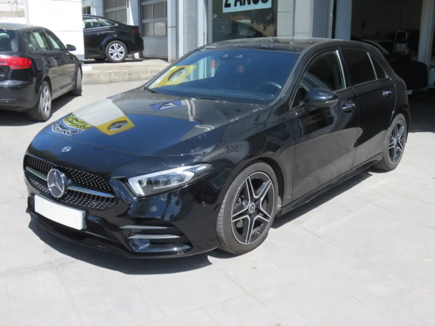 Mercedes-Benz A 180 180d 7G-DCT Noir - 2