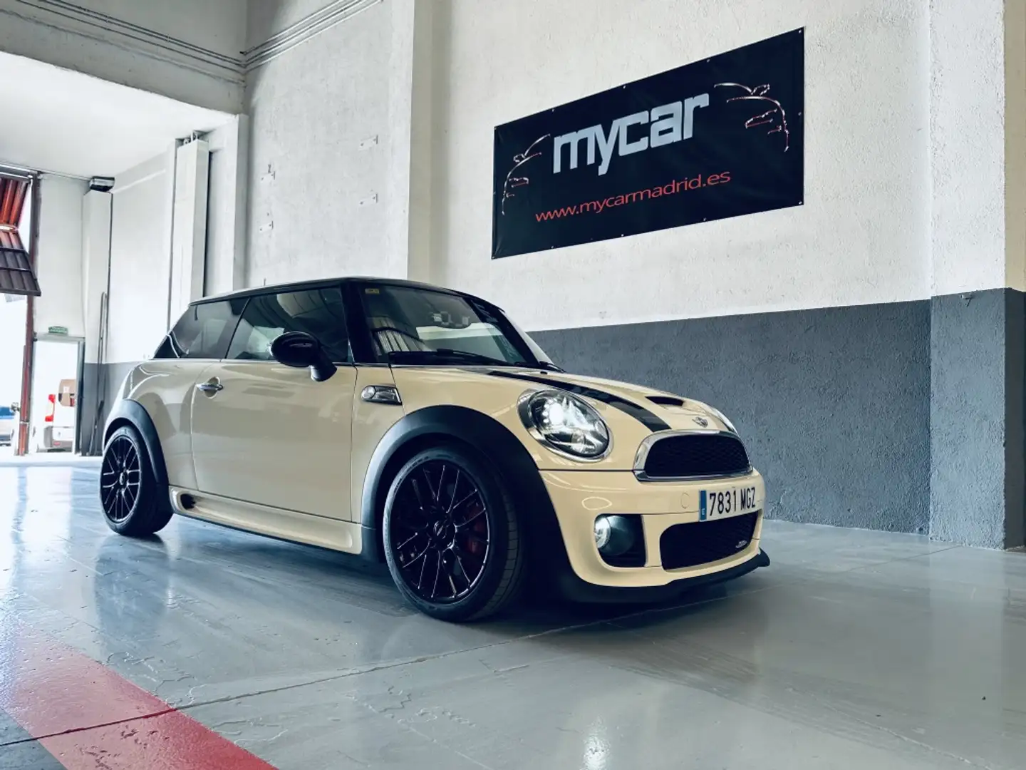 MINI John Cooper Works Coupé Blanco - 1