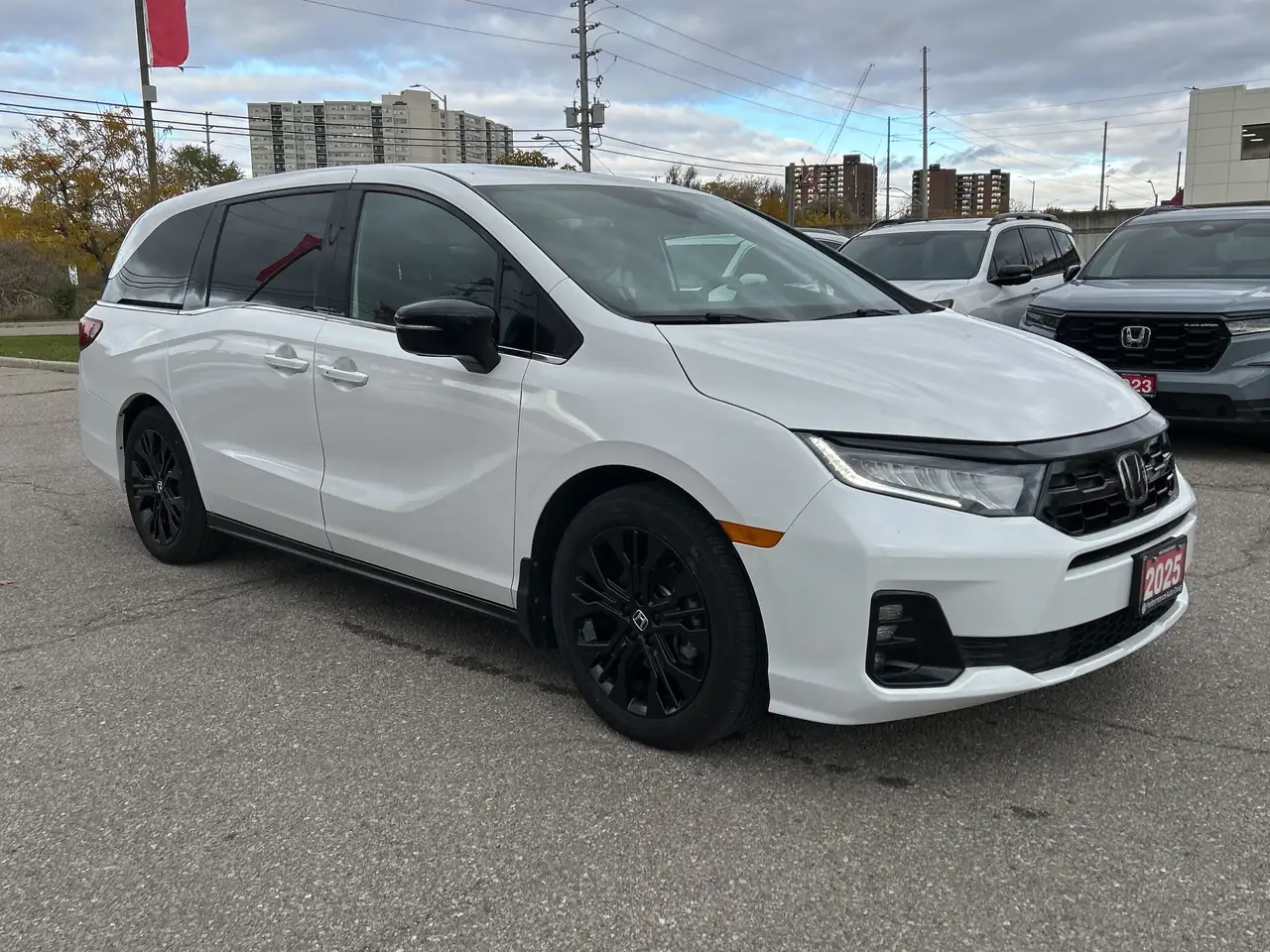 Honda Odyssey снимка Honda Odyssey