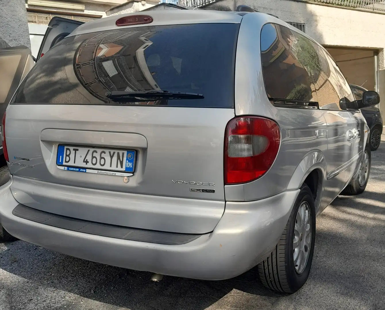 Chrysler Voyager 2.5 crd LX - 2