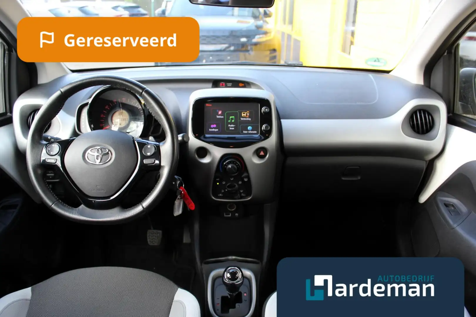 Toyota Aygo 1.0 VVT-i x-play Automaat Camera Fehér - 2