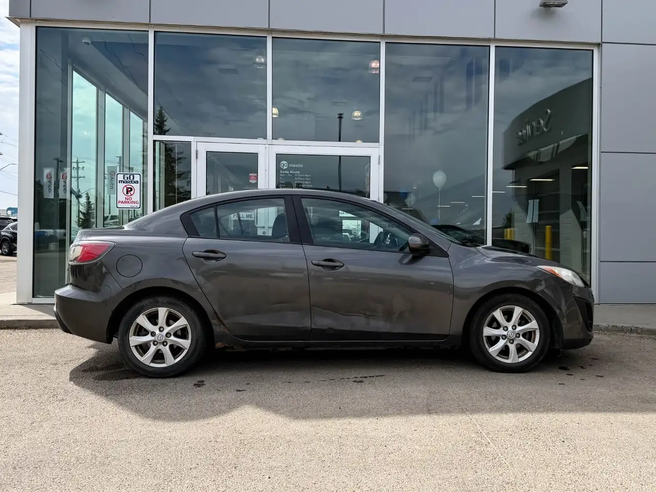 Mazda 3 снимка Mazda 3