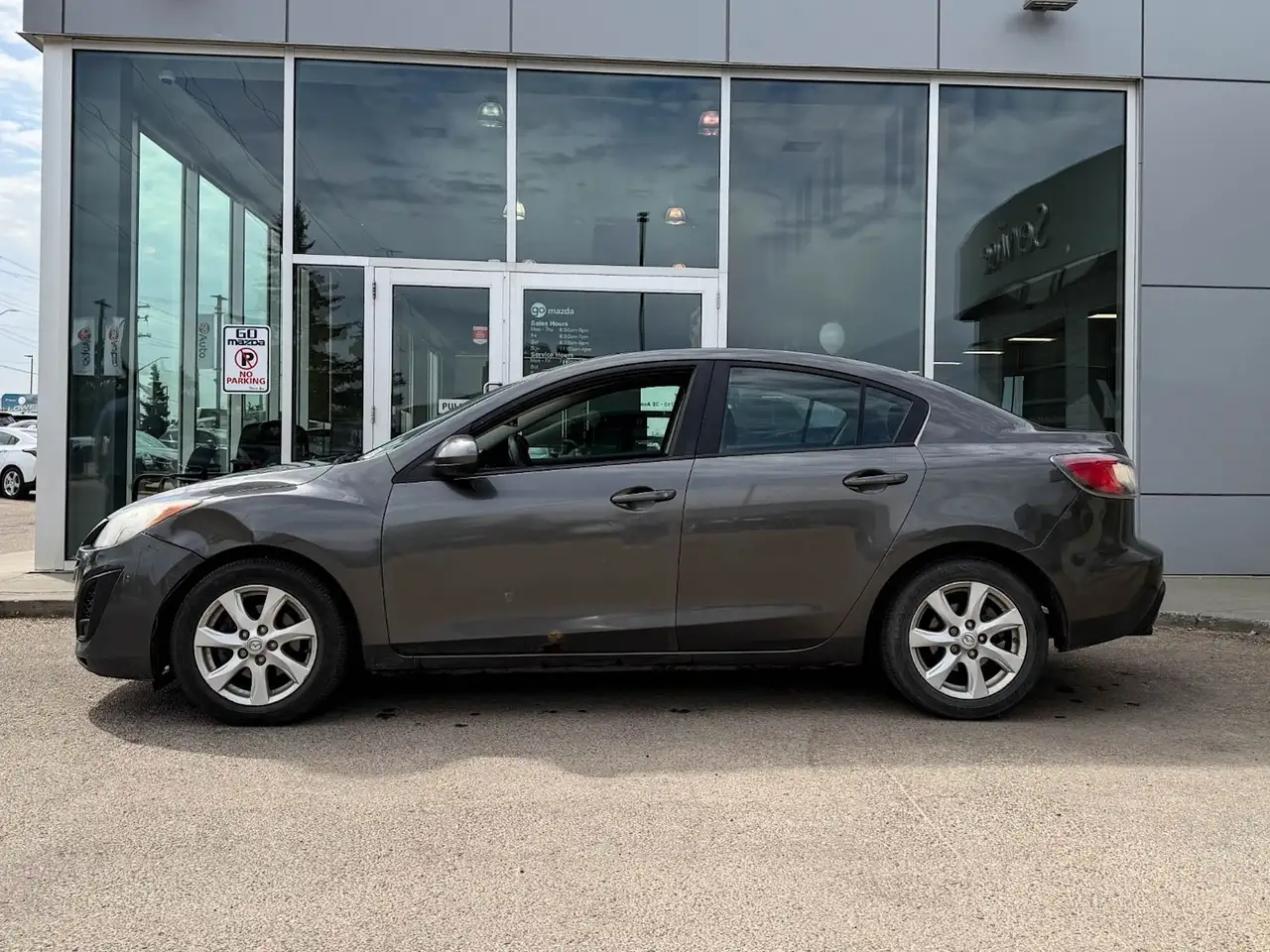 Mazda 3 снимка Mazda 3
