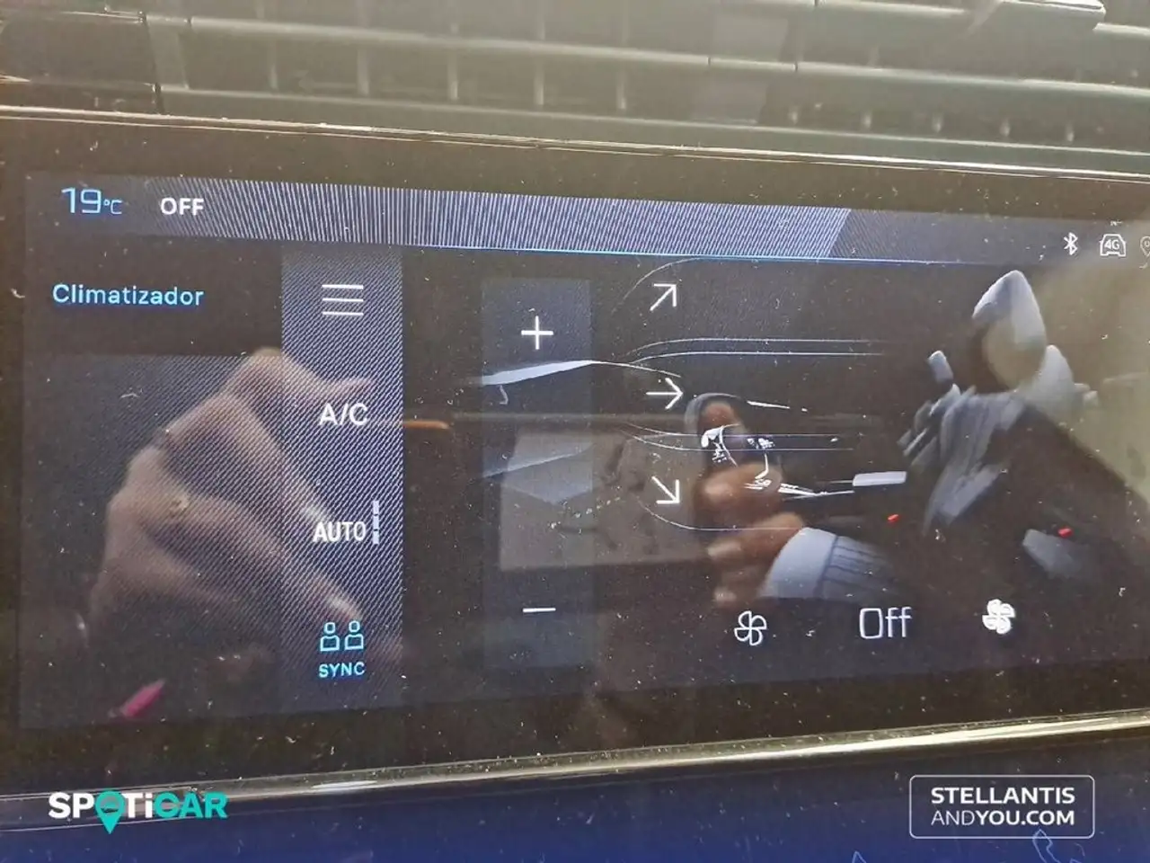Peugeot 408 HYBRID 145 eDCS6 Allure 17