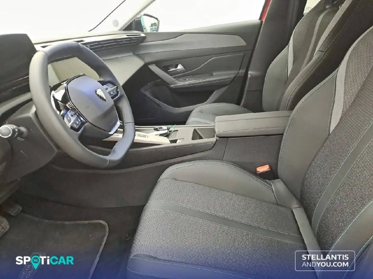 Peugeot 408 HYBRID 145 eDCS6 Allure 9